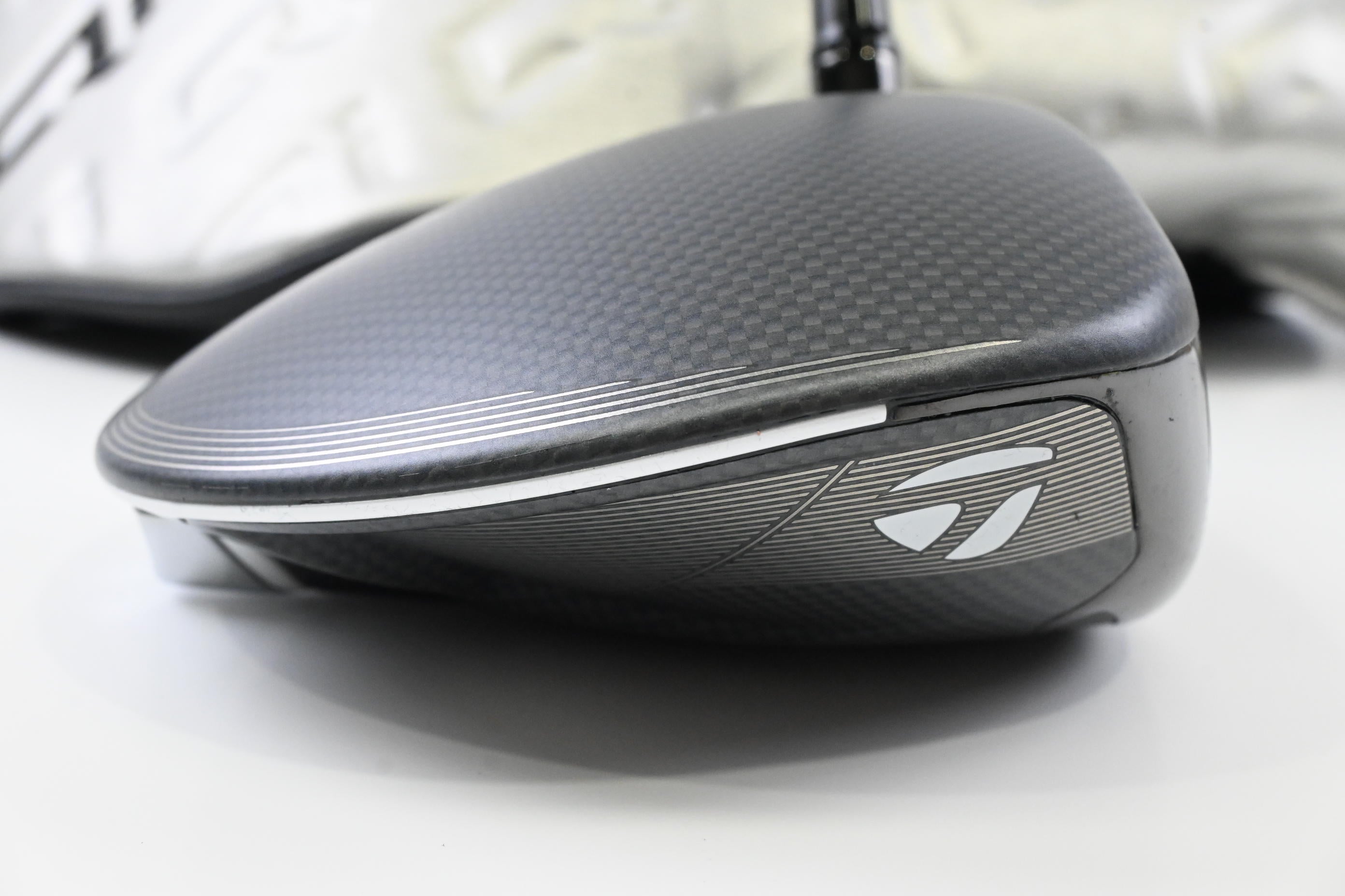 Taylormade Qi35 Max Lite Driver / 12 Degree / Regular Flex Vanquish 4 Shaft