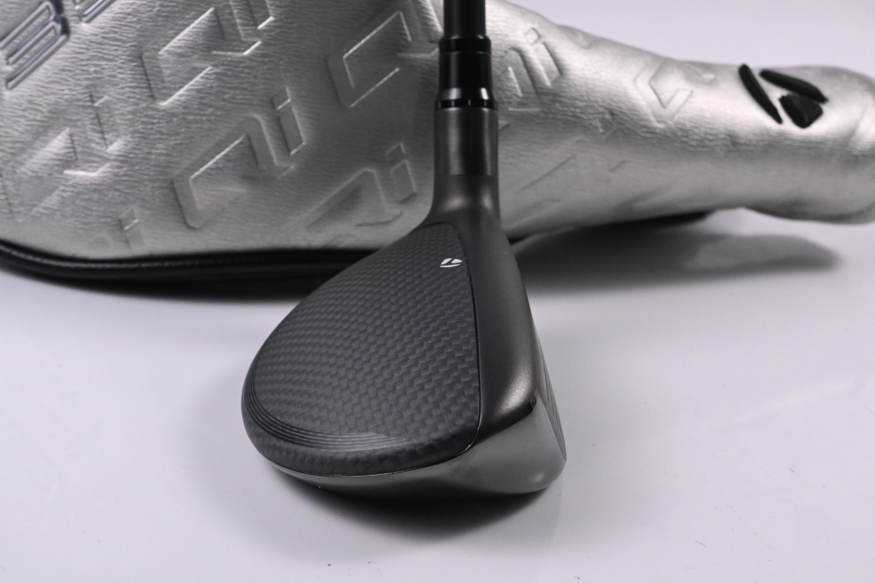 Taylormade Qi35 #3 Hybrid / 19 Degree / Regular Flex Fujikura Ventus Blue '25 6