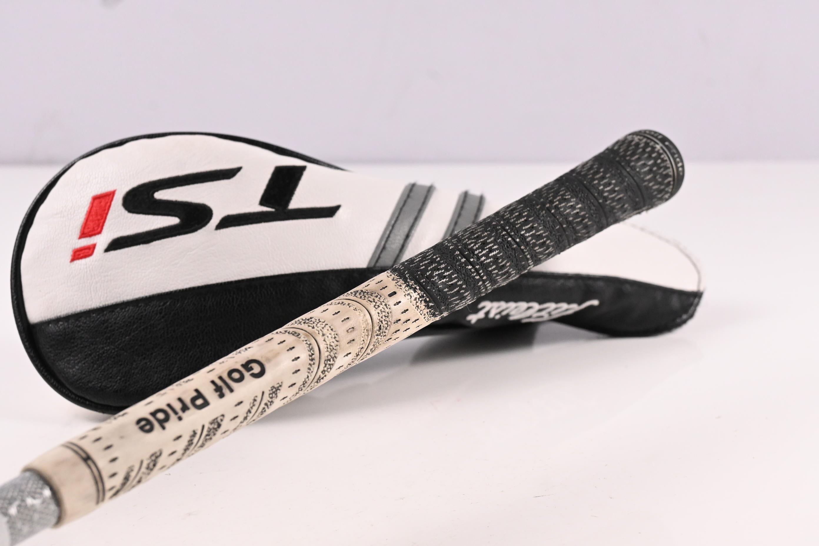 Titleist TSi2 #3 Wood / 16.5 Degree / Regular Flex Tensei AV Raw Blue 65 Shaft