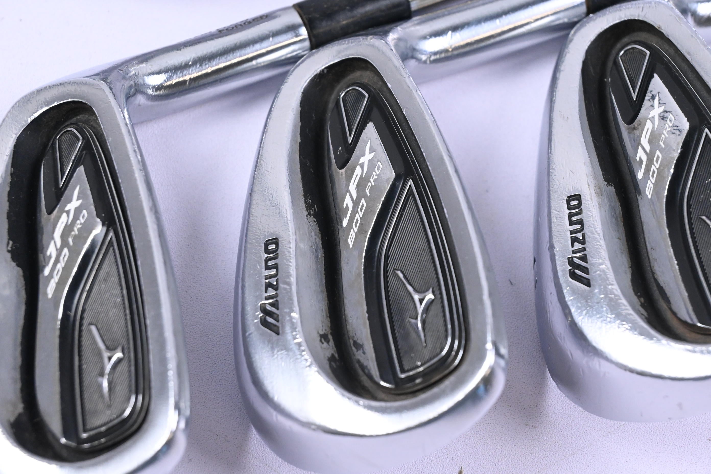 Mizuno JPX 800 Pro Irons / 6-PW / Regular Flex Dynalite Gold XP Shaft