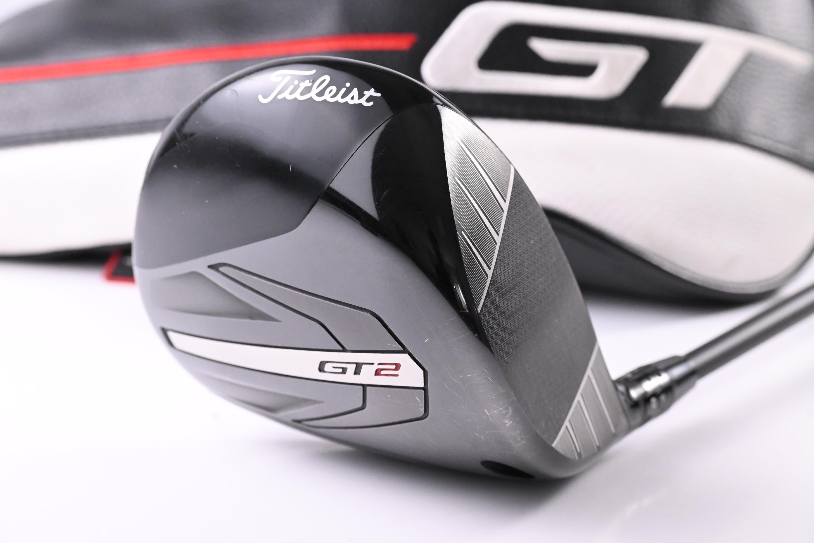 Titleist GT2 Driver / 11 Degree / X-Flex Fujikura Motore X F3 7 Shaft