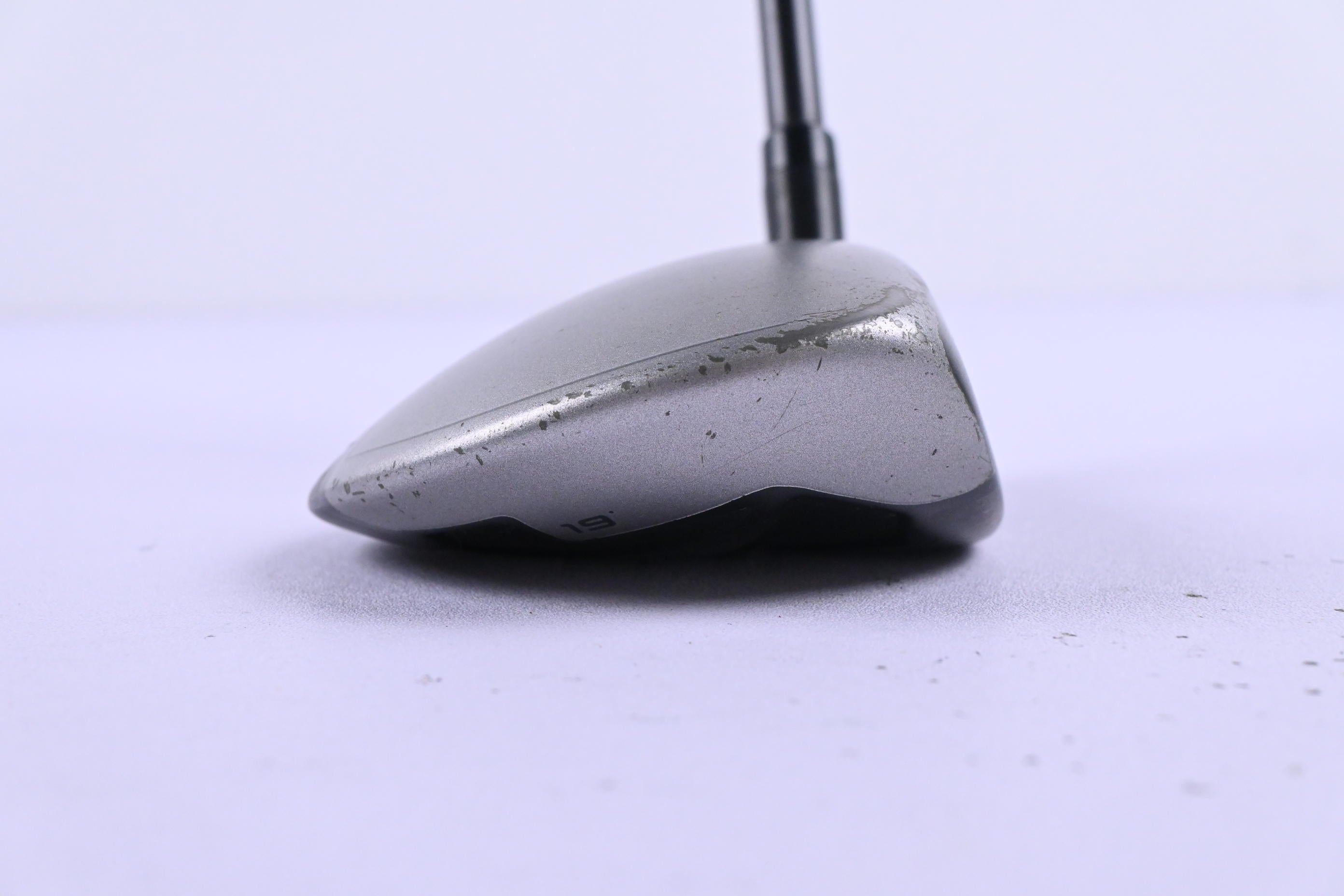 Taylormade SLDR #5 Wood / 19 Degree / Regular Flex Fujikura Speeder 65