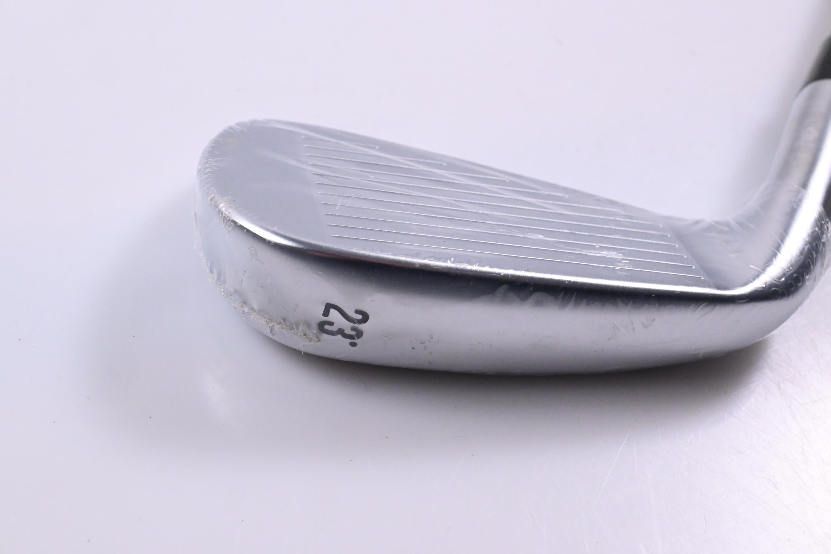 Callaway Apex UT 24 #4 Iron / 23 Degree / Stiff Flex Mitsubishi MMT Black 80