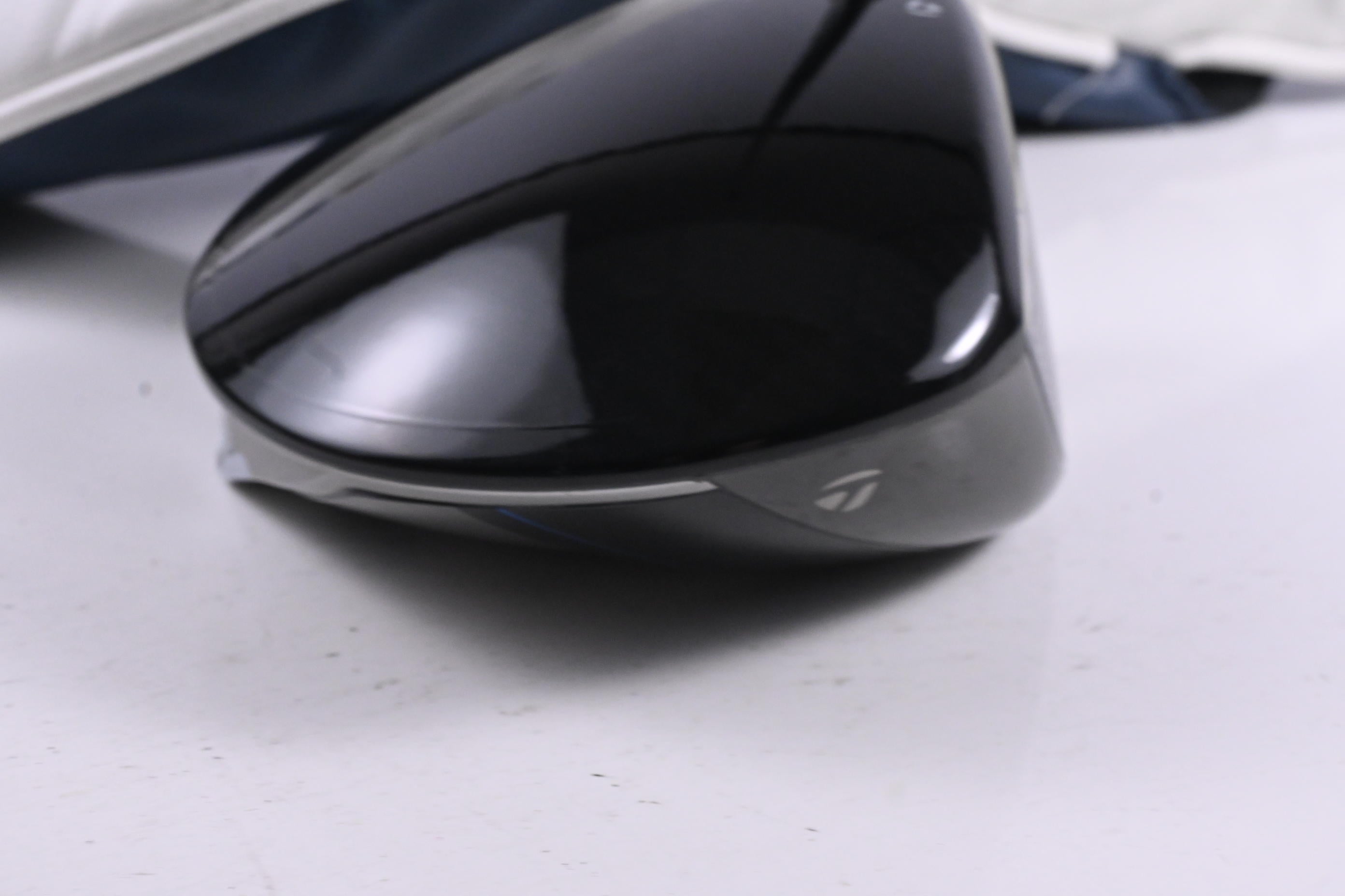 Taylormade Qi10 LS Driver / 10.5 Degree / TX-Flex Tensei AV Raw Blue 65 Shaft
