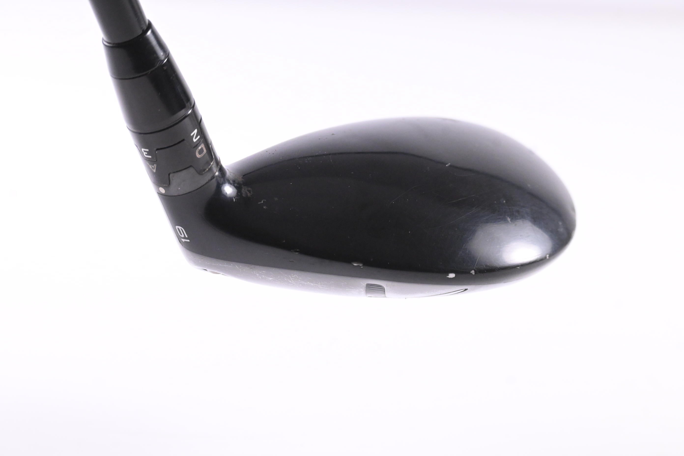 Titleist TS2 #3 Hybrid / 19 Degree / Regular Flex Tensei AV Blue 70 Shaft