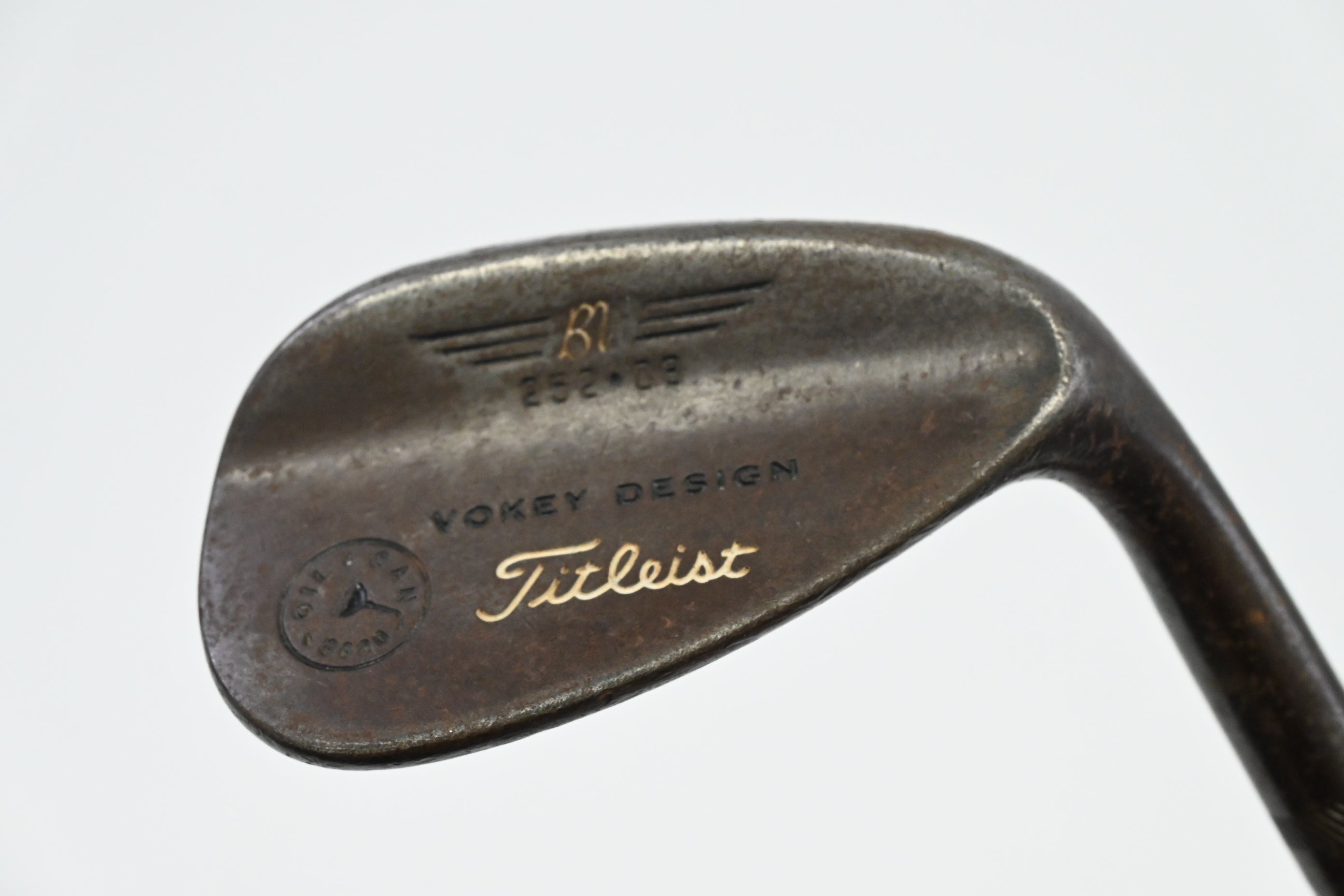 Titleist Vokey Oil Can Gap Wedge / 52 Degree / Wedge Flex Dynamic Gold