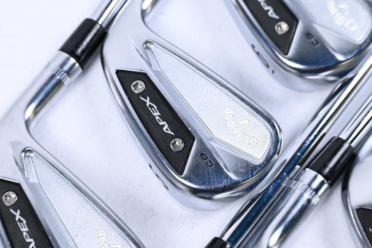 Callaway Apex CB 24 Irons / 4-PW / Stiff Flex AMT Black S300 Shafts
