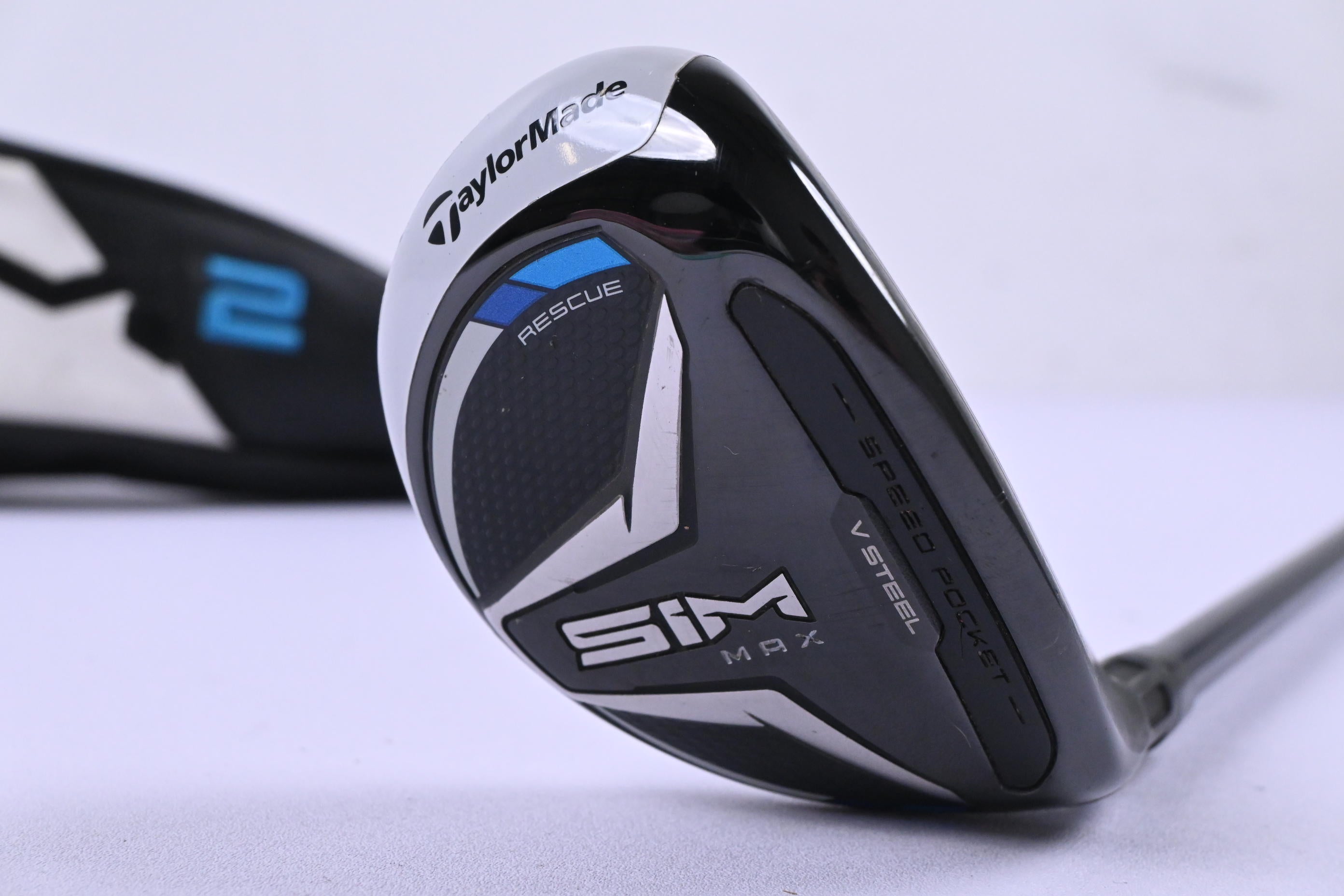 Taylormade SIM Max #4 Hybrid / 22 Degree / Regular Flex Fujikura Ventus Blue 6