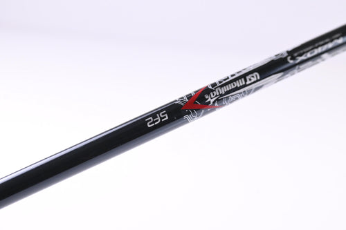 Cobra Darkspeed Max Driver / 10.5 Degree / Senior Flex UST Mamiya LIN-Q M40X Red