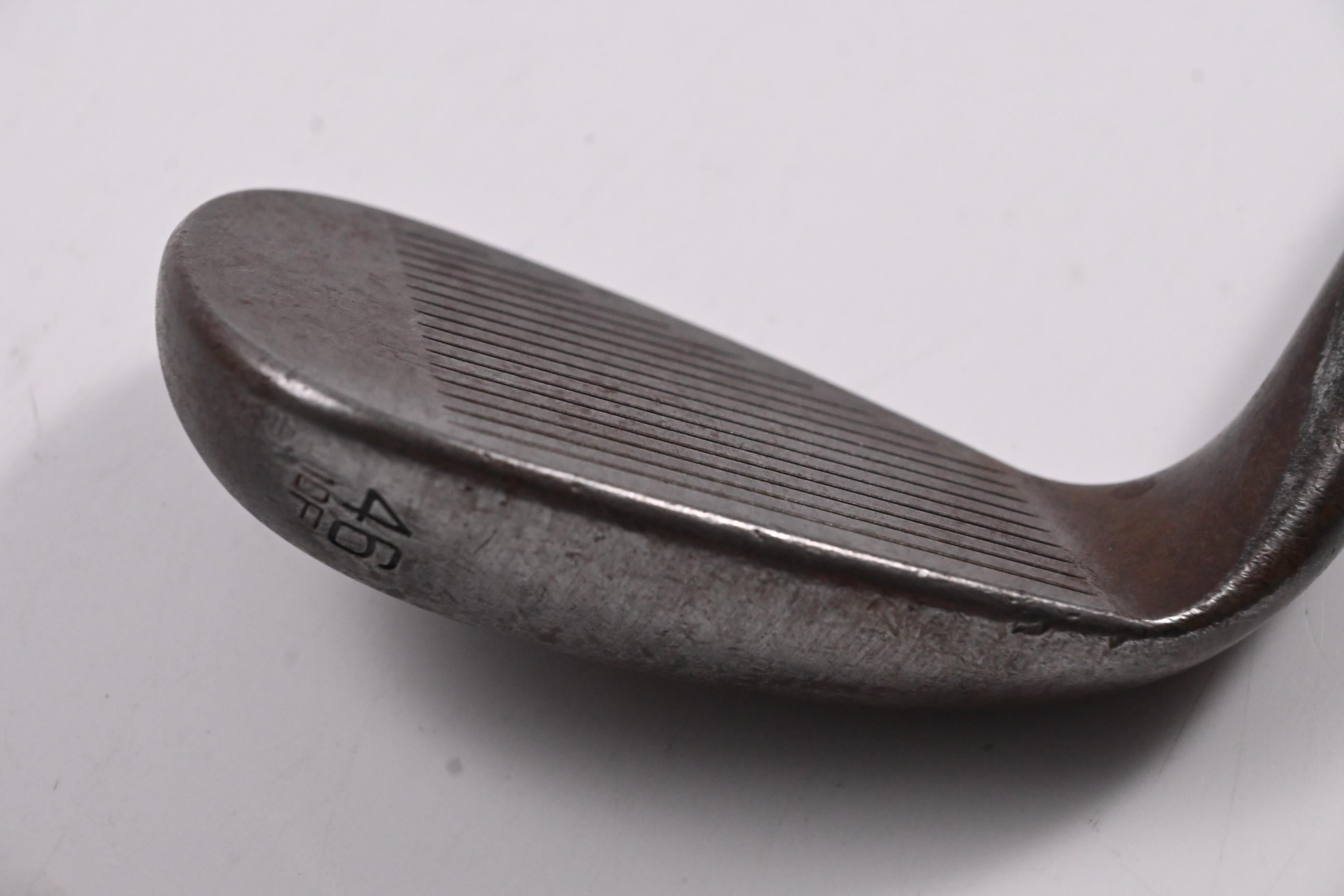 Tour Issue Titleist Vokey SM8 Pitching Wedge / 46 Degree / X-Flex Dynamic Gold