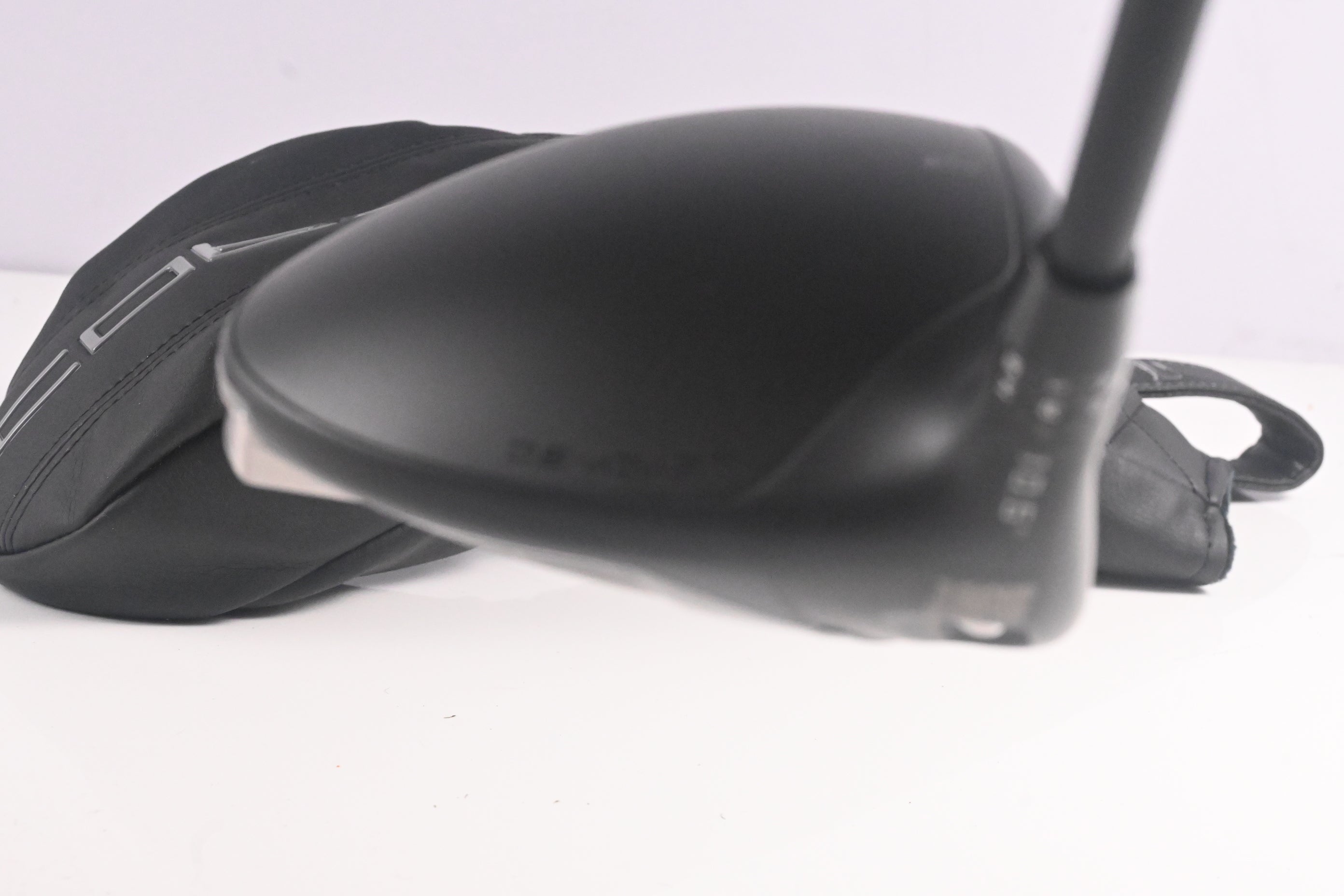 Left Hand Cobra DS-Adapt MAX-K Driver / 10.5 Degree / Regular Flex Vanquish 4