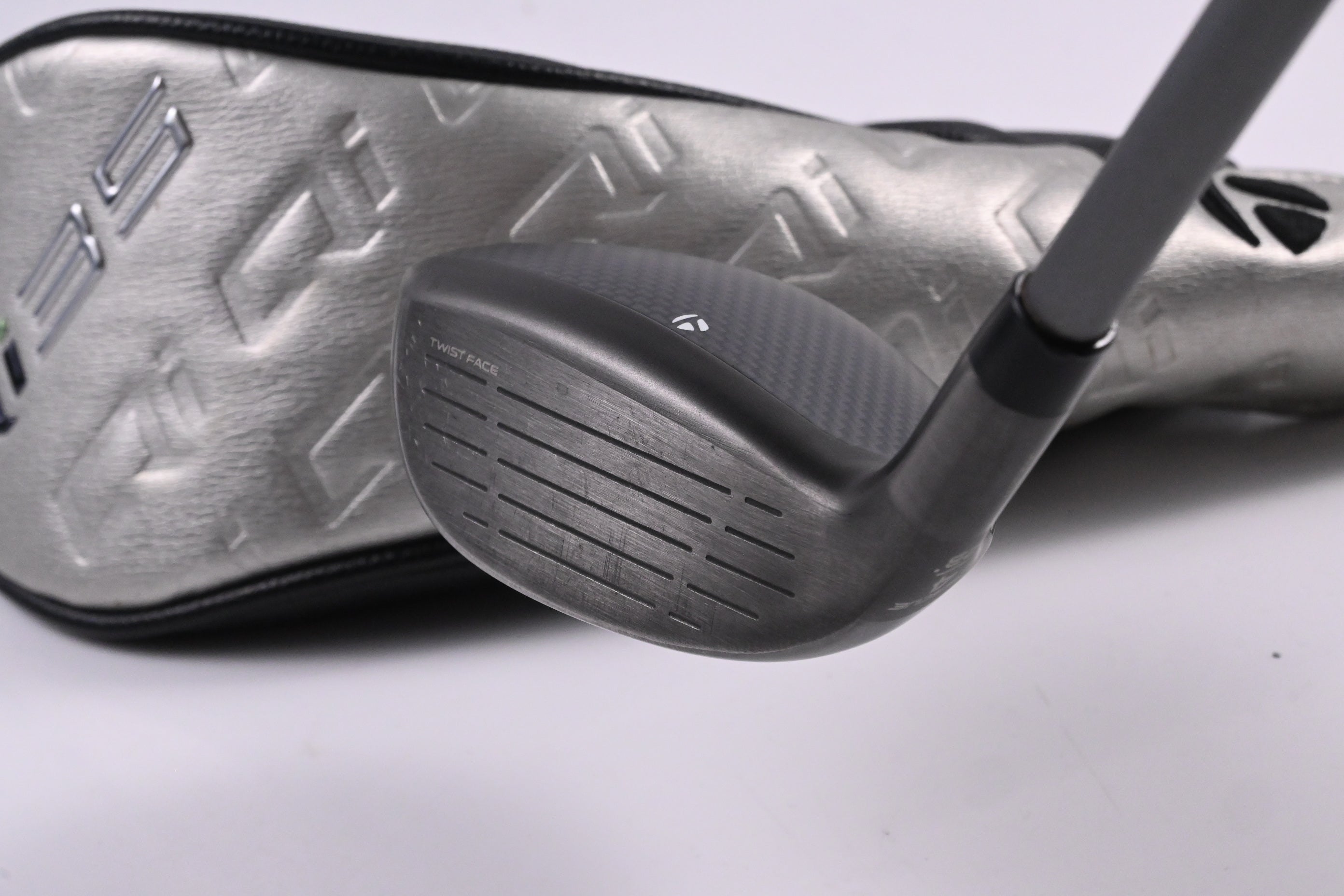 Taylormade Qi35 Max #4 Hybrid / 23 Degree / Regular Flex Fujikura Air Speeder 50