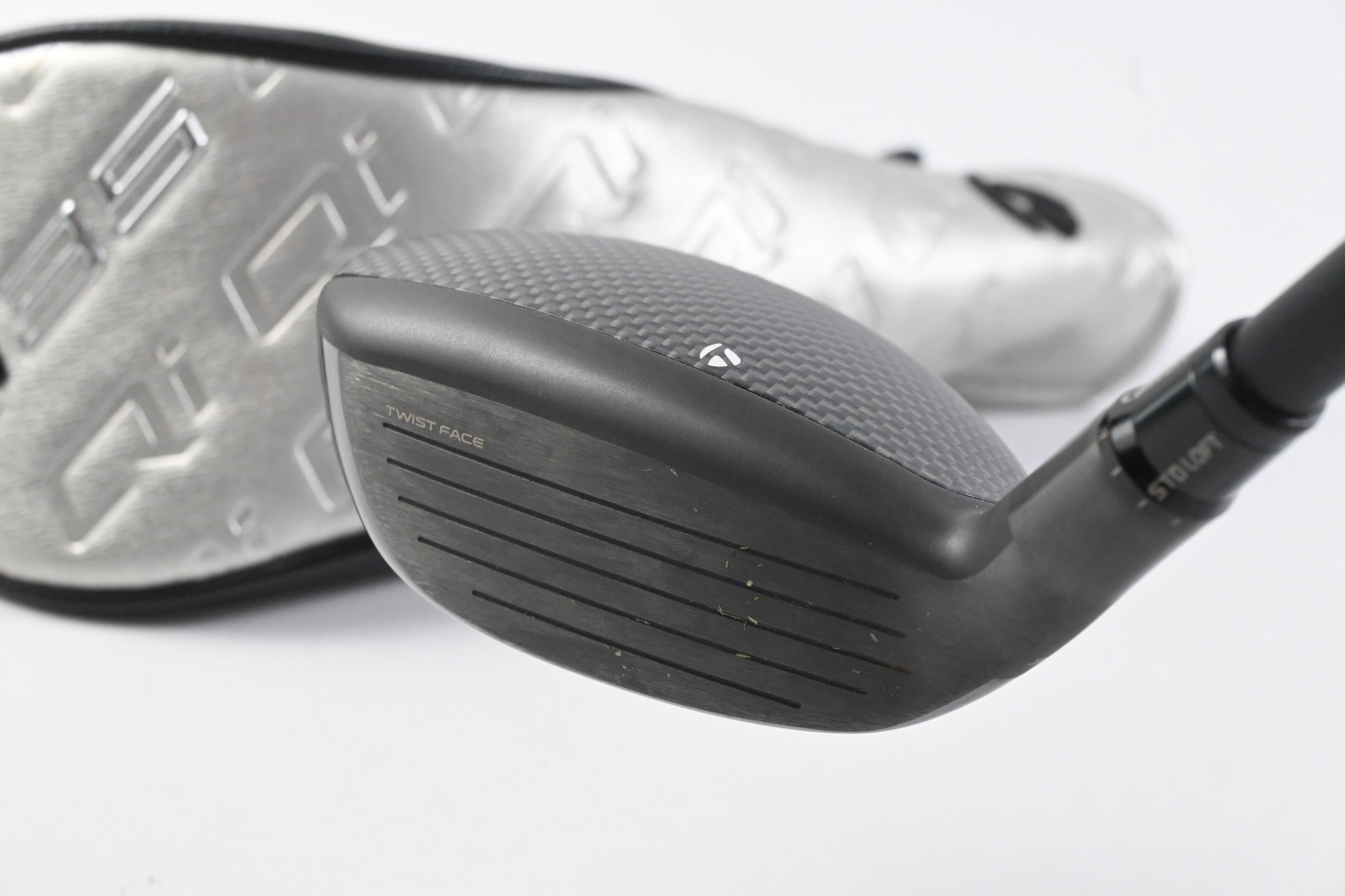 Taylormade Qi35 #3 Hybrid / 19 Degree / Stiff Flex Ventus Blue 7 Shaft