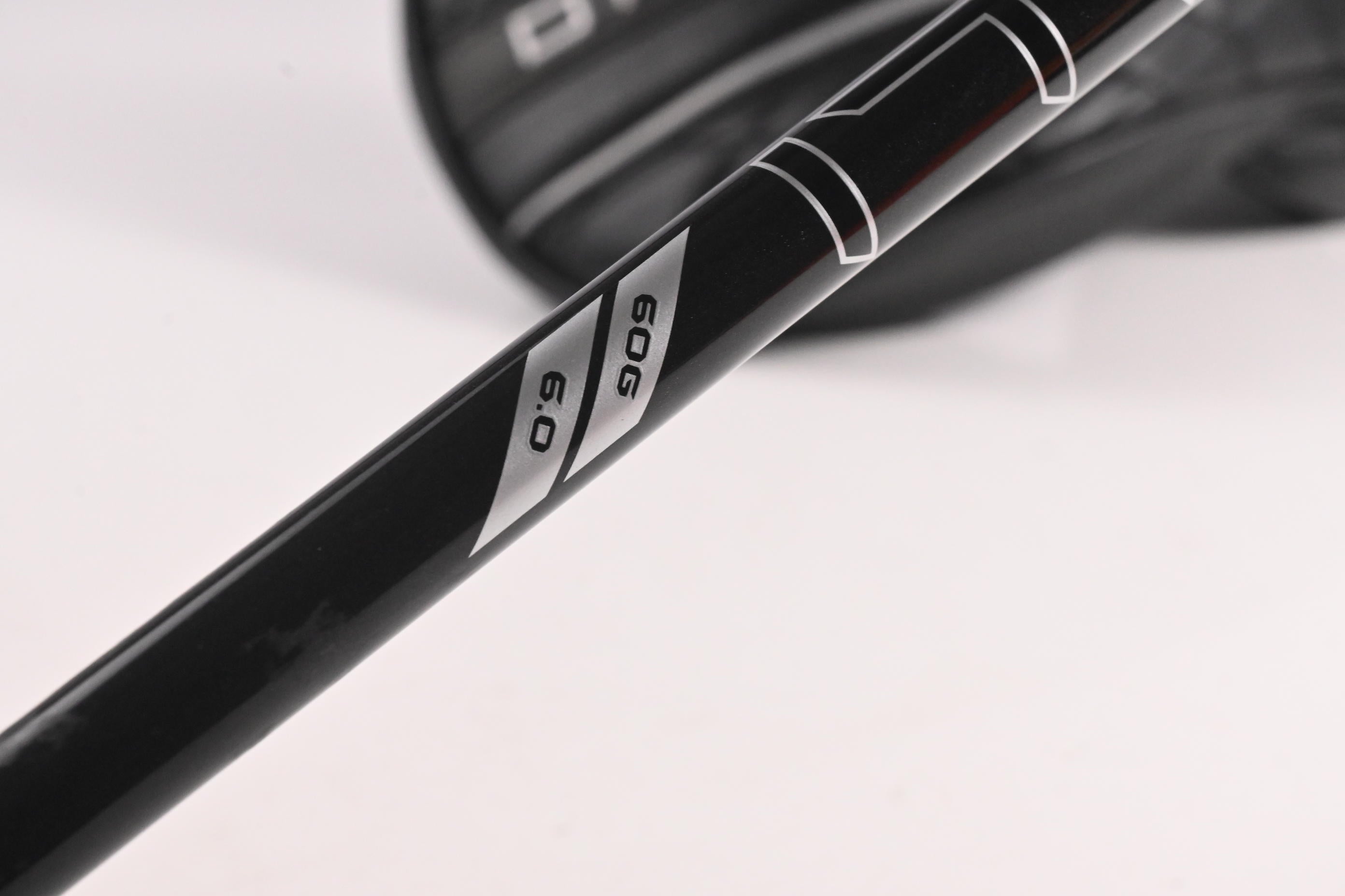 Wilson DYNAPWR Carbon 2025 Driver / 10.5 Degree / Stiff Flex Denali Black 60