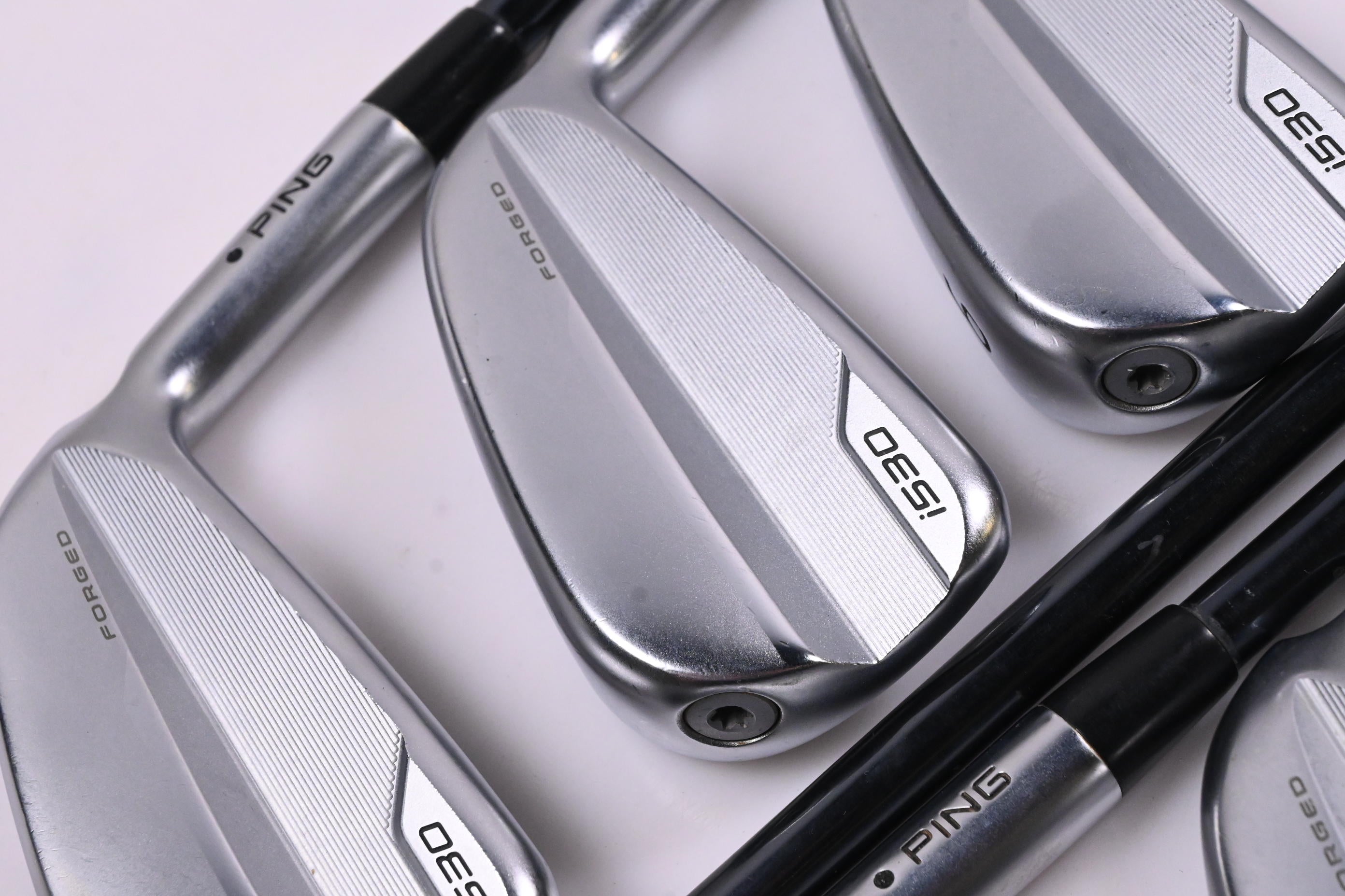 Ping i530 Irons / 4-PW / Black Dot / Senior Flex Recoil Dart 65 Shafts