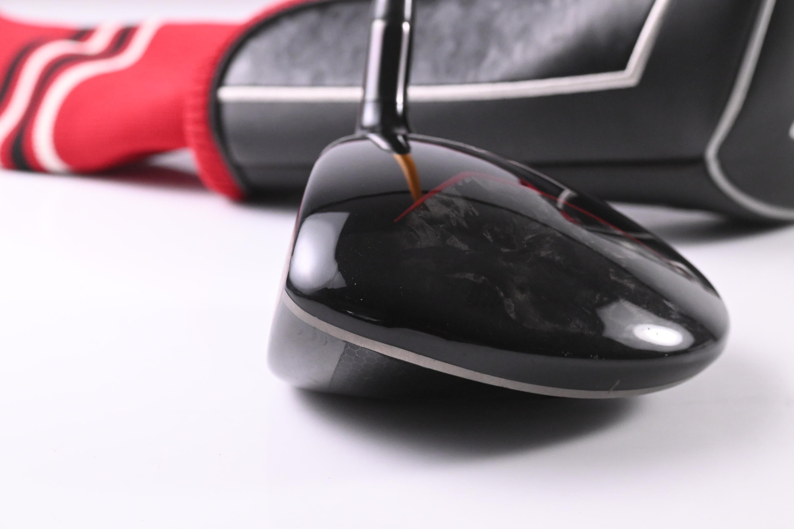 Left Hand Callaway RAZR X Black Driver / 9.5 Degree / Regular Flex Proforce V2 57 Shaft