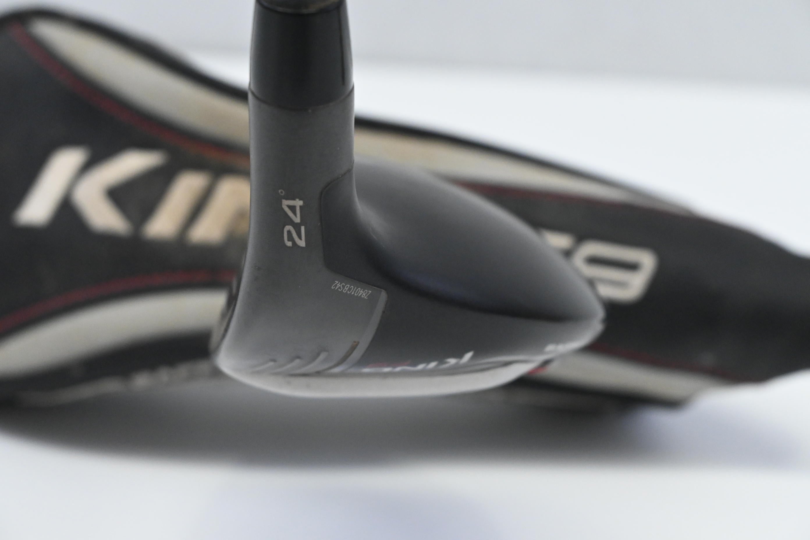 Cobra King F9 #5 Hybrid / 24 Degree / Regular Flex Fujikura Atmos Black 7 Shaft