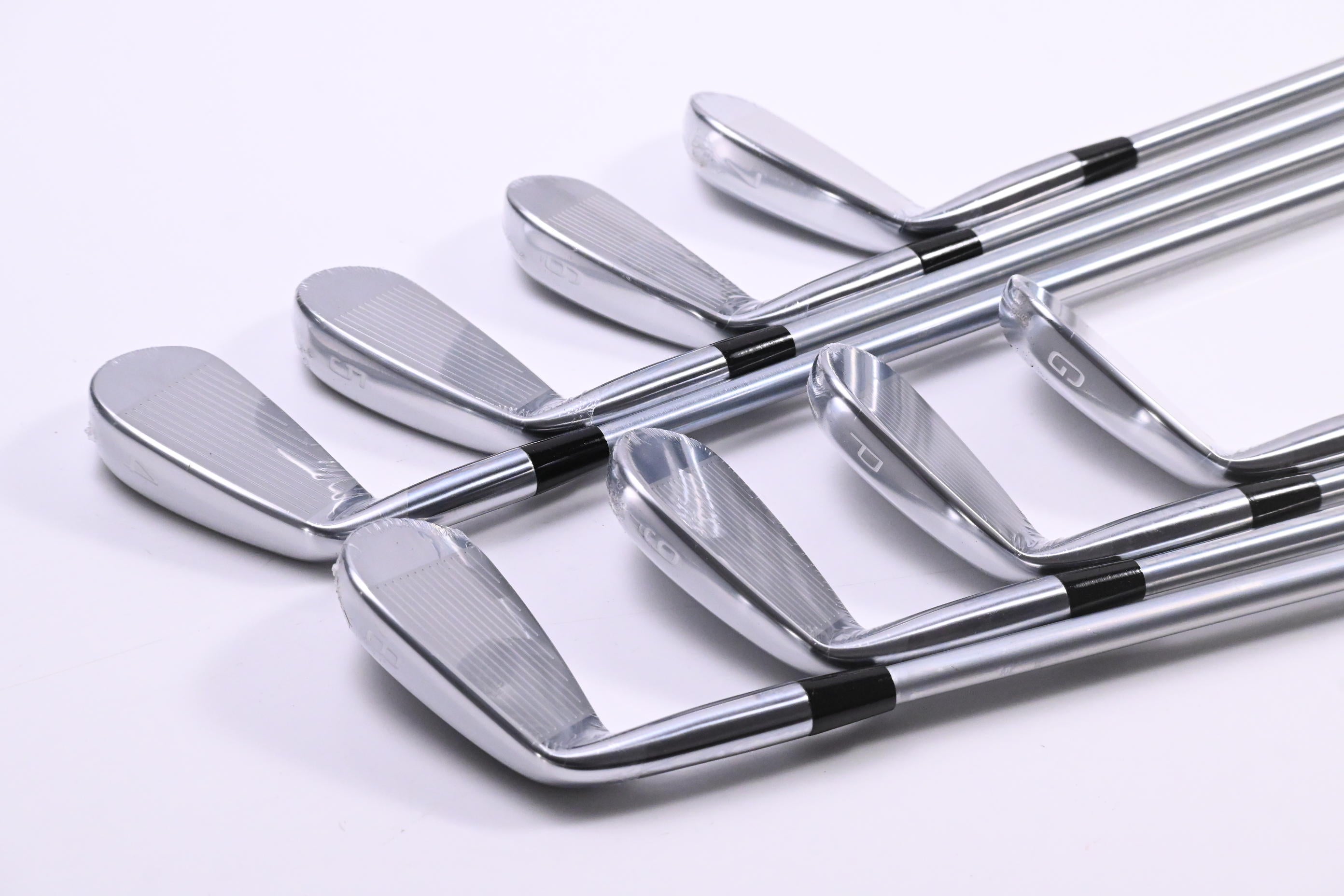 Mizuno Pro 243 Irons / 4-PW+GW / Stiff Flex Project X LS 120 Shafts