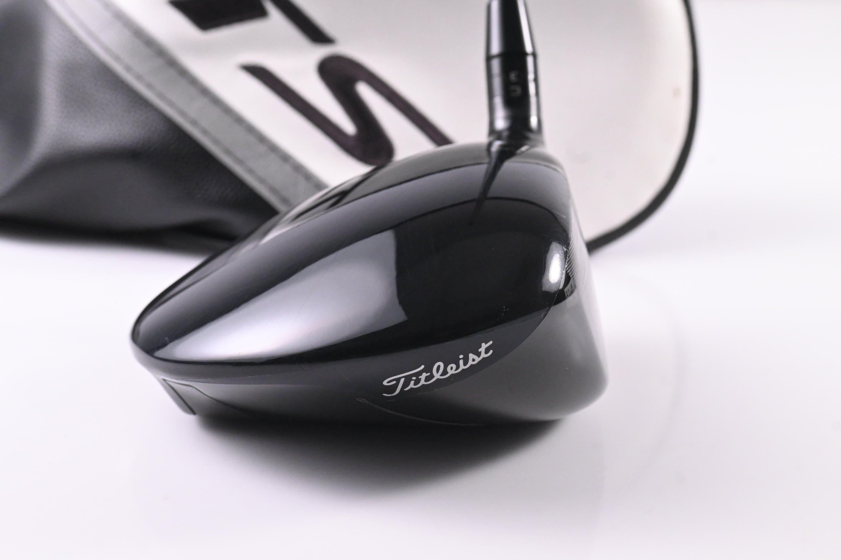 Titleist TSR2 Driver / 9 Degree / Stiff Flex HZRDUS GEN4 Black 60 Shaft