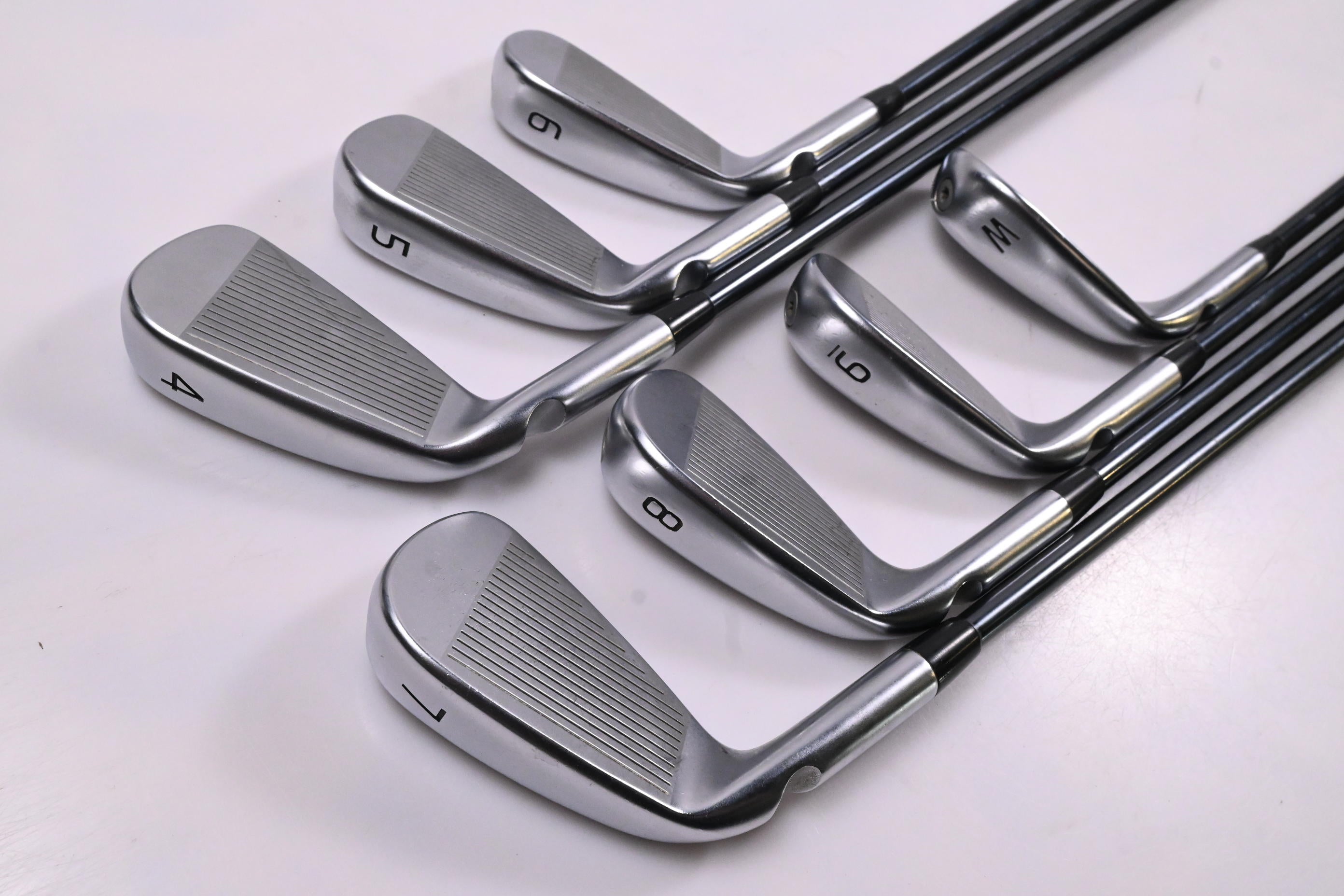 Ping i530 Irons / 4-PW / Black Dot / Senior Flex Recoil Dart 65 Shafts