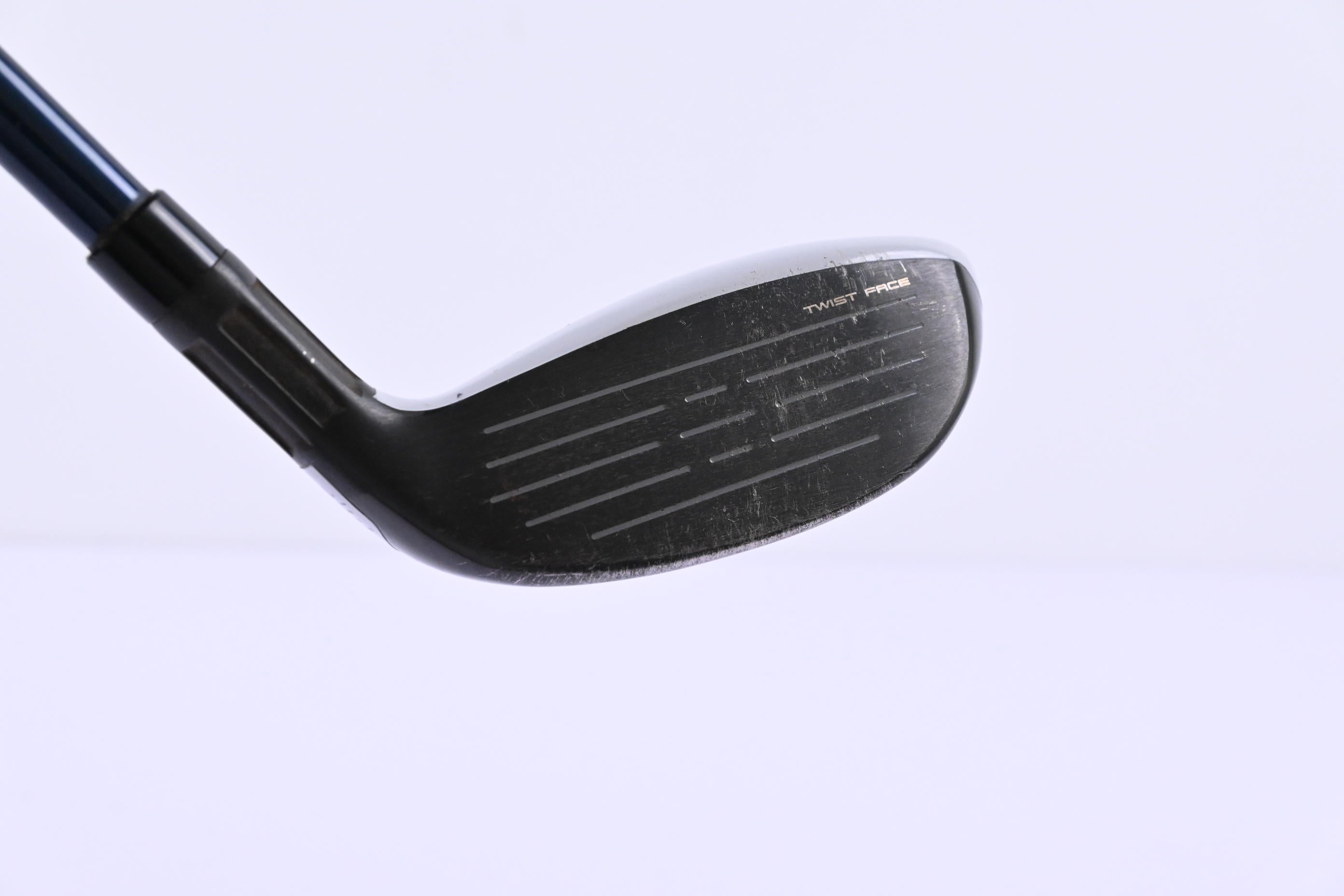 Left Hand Taylormade SIM2 Max #3 Hybrid / 19 Degree / Regular Flex Ventus Blue 6