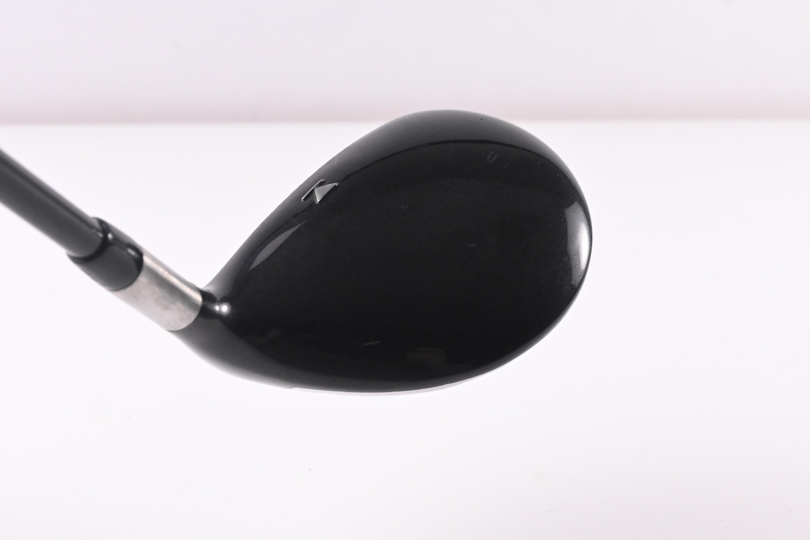 Titleist 909 F2 #3 Wood / 15.5 Degree / Regular Flex Aldila Voodoo Shaft