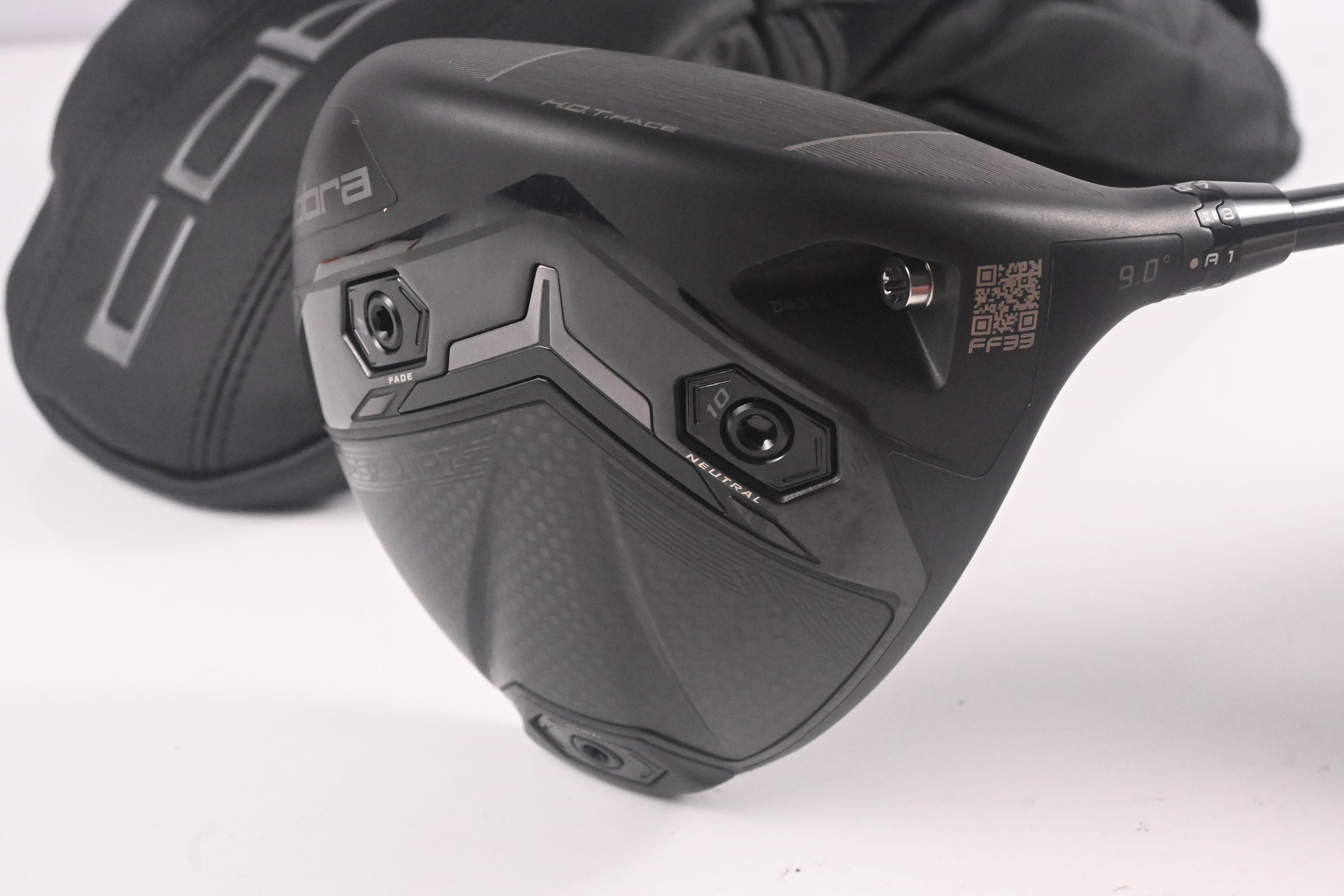 Cobra DS-Adapt LS Driver / 9 Degree / Stiff Flex Denali Black 60 Shaft