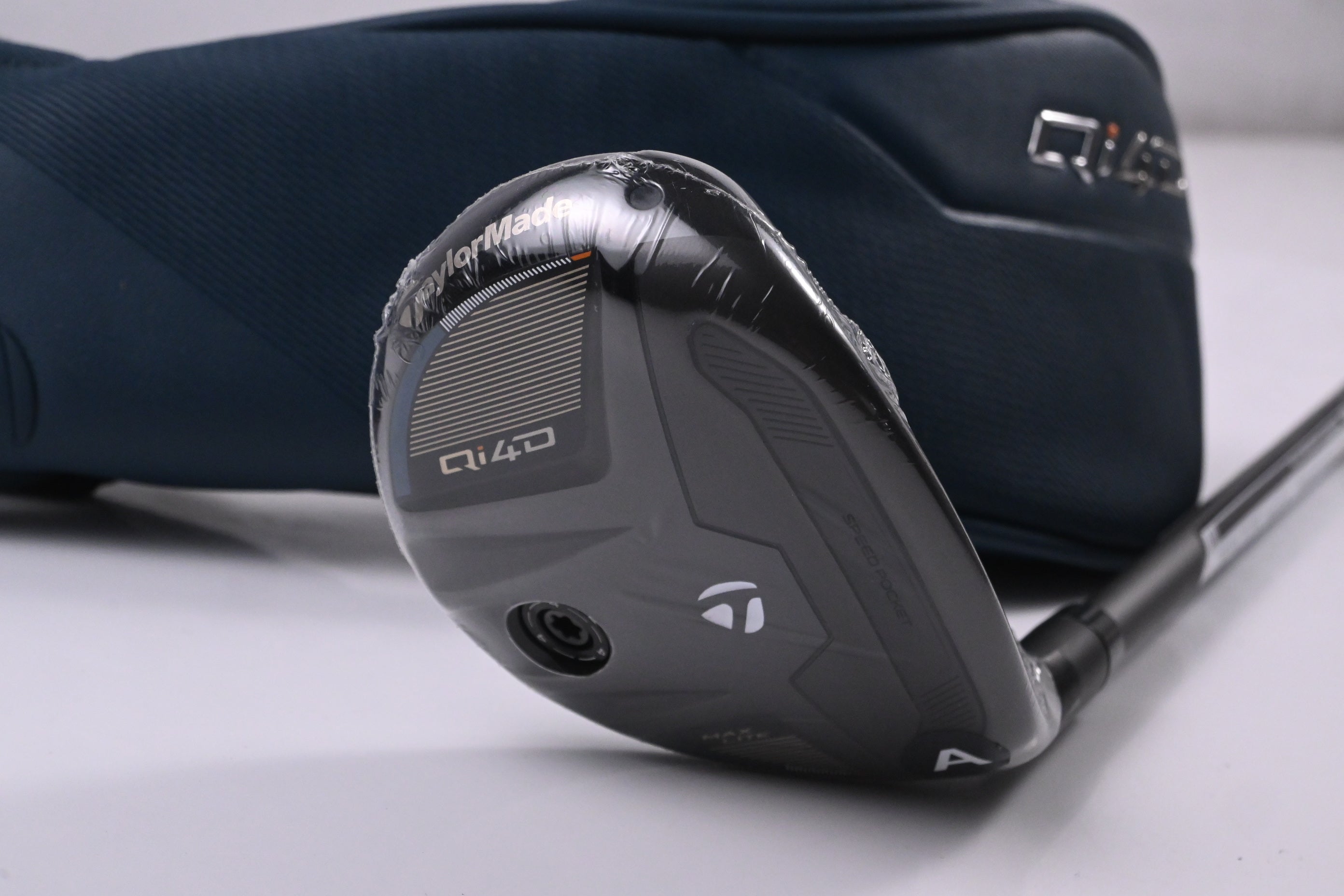 Taylormade Qi4D Max Lite #5 Hybrid / 26 Degree / Senior Flex REAX 45 Shaft