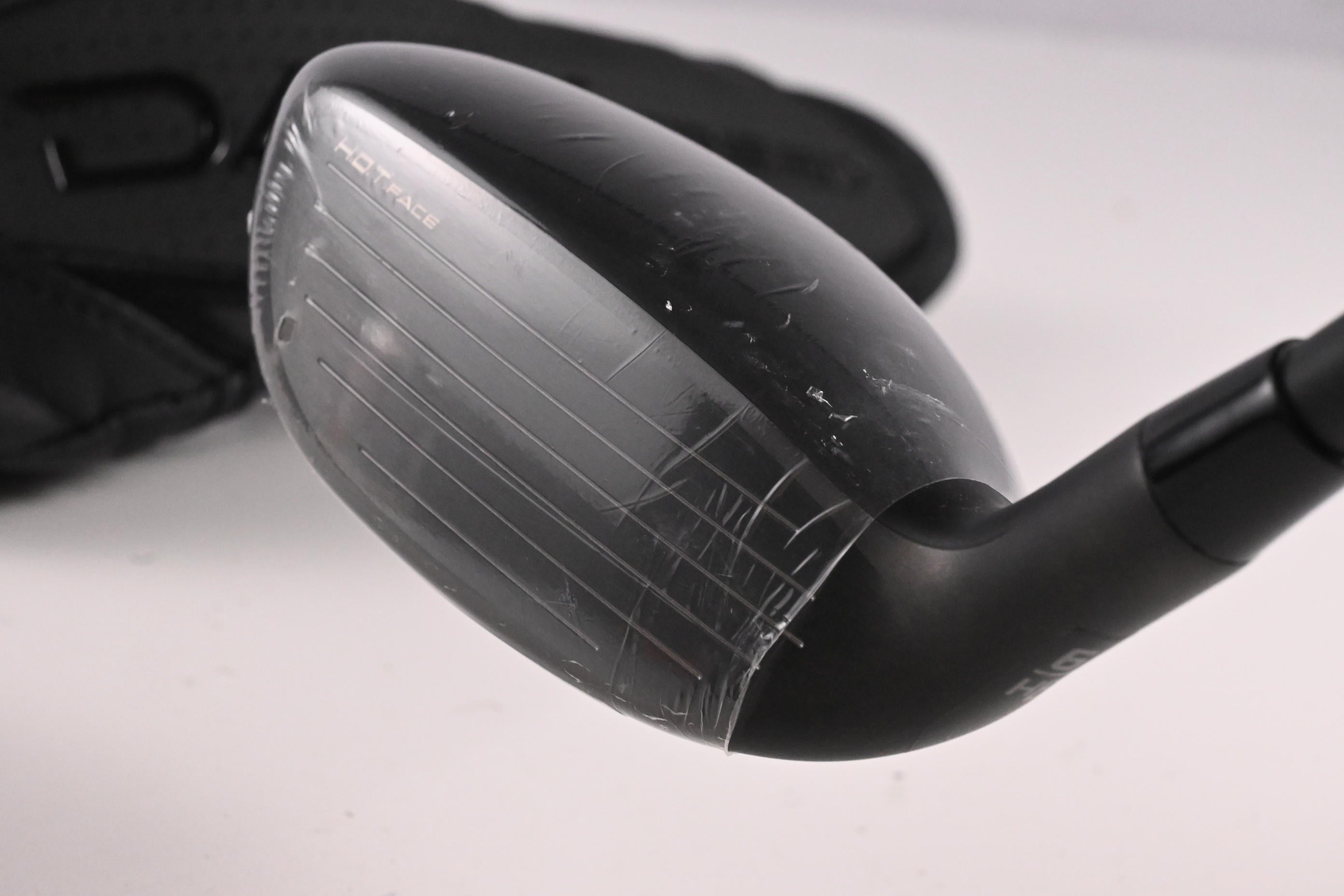 Cobra Darkspeed #3 Hybrid / 19 Degree / Stiff Flex KBS PGI 85 Shaft