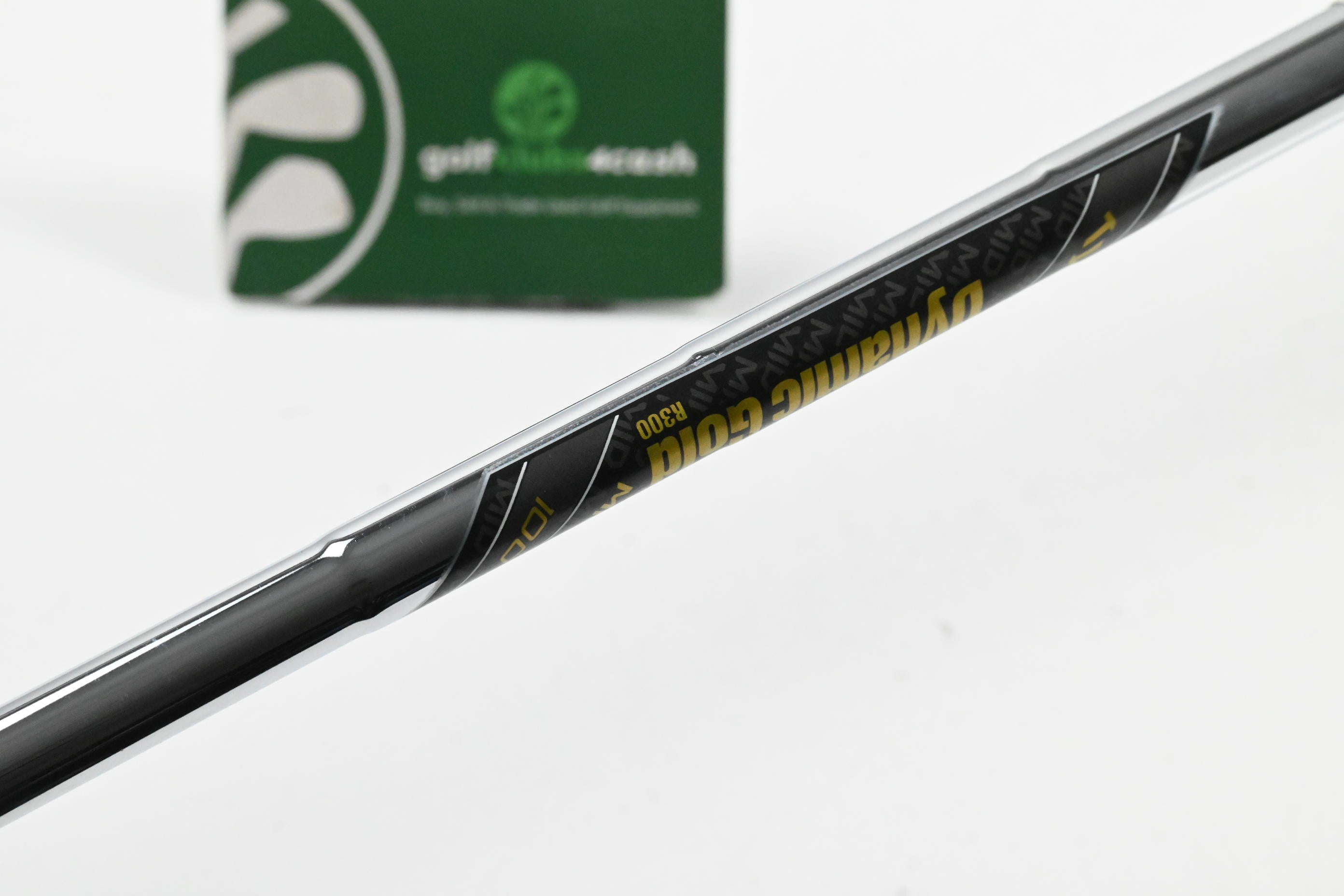 Mizuno Pro 245 #9 Iron / Regular Flex Dynamic Gold MID 100 R300 Shaft