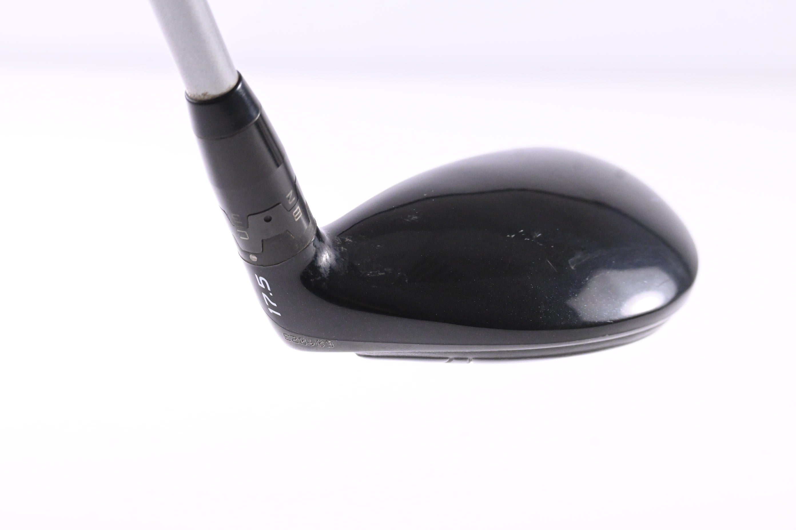 Titleist 915H #2 Hybrid / 17.5 Degree / Stiff Flex Diamana S+Plus 70 Shaft