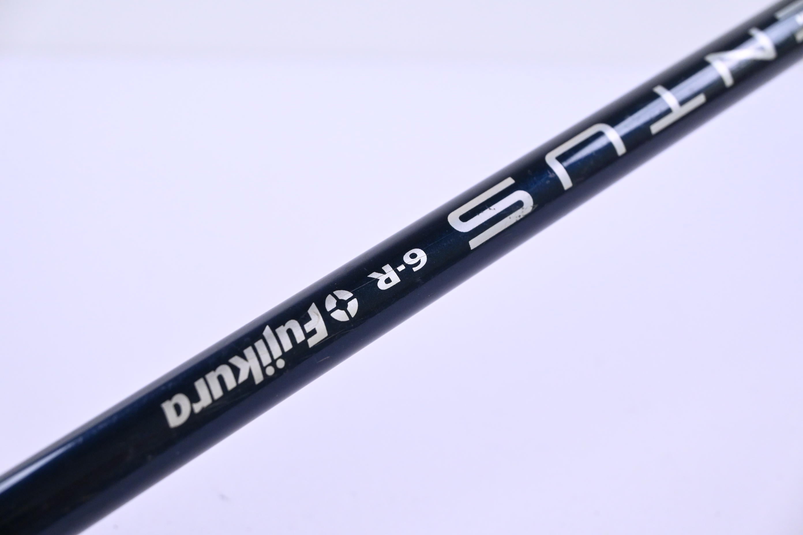 Left Hand Taylormade SIM2 Max #3 Hybrid / 19 Degree / Regular Flex Ventus Blue 6