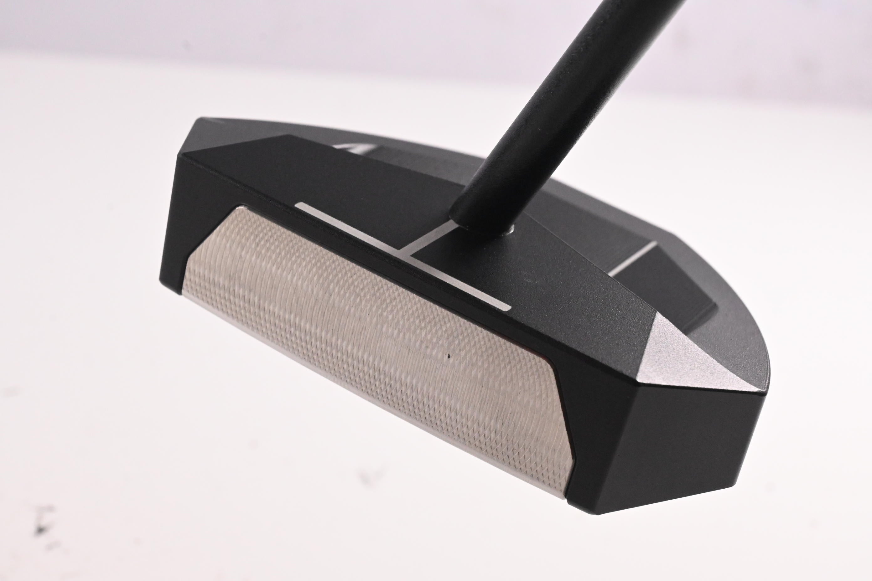 L.A.B Golf OZ.1i Putter / 33 Inch / Includes ACCRA X Black Shaft