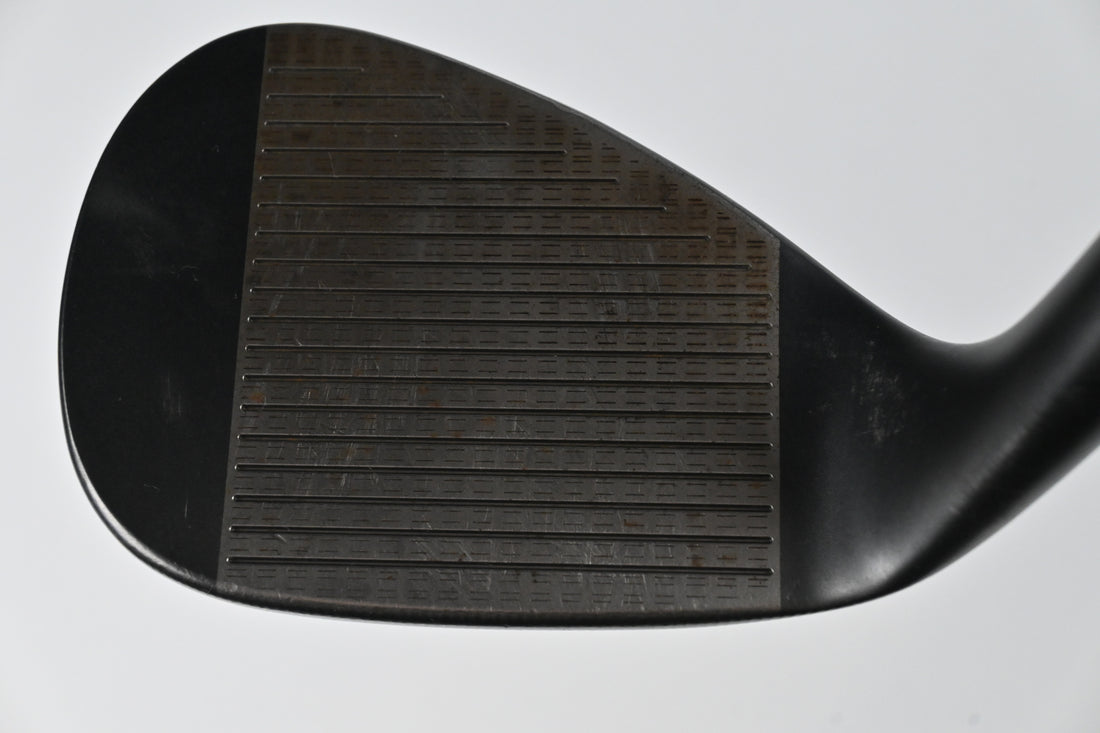 Taylormade Milled Grind 2 Black Lob Wedge / 58 Degree / Stiff Flex Dynamic Gold