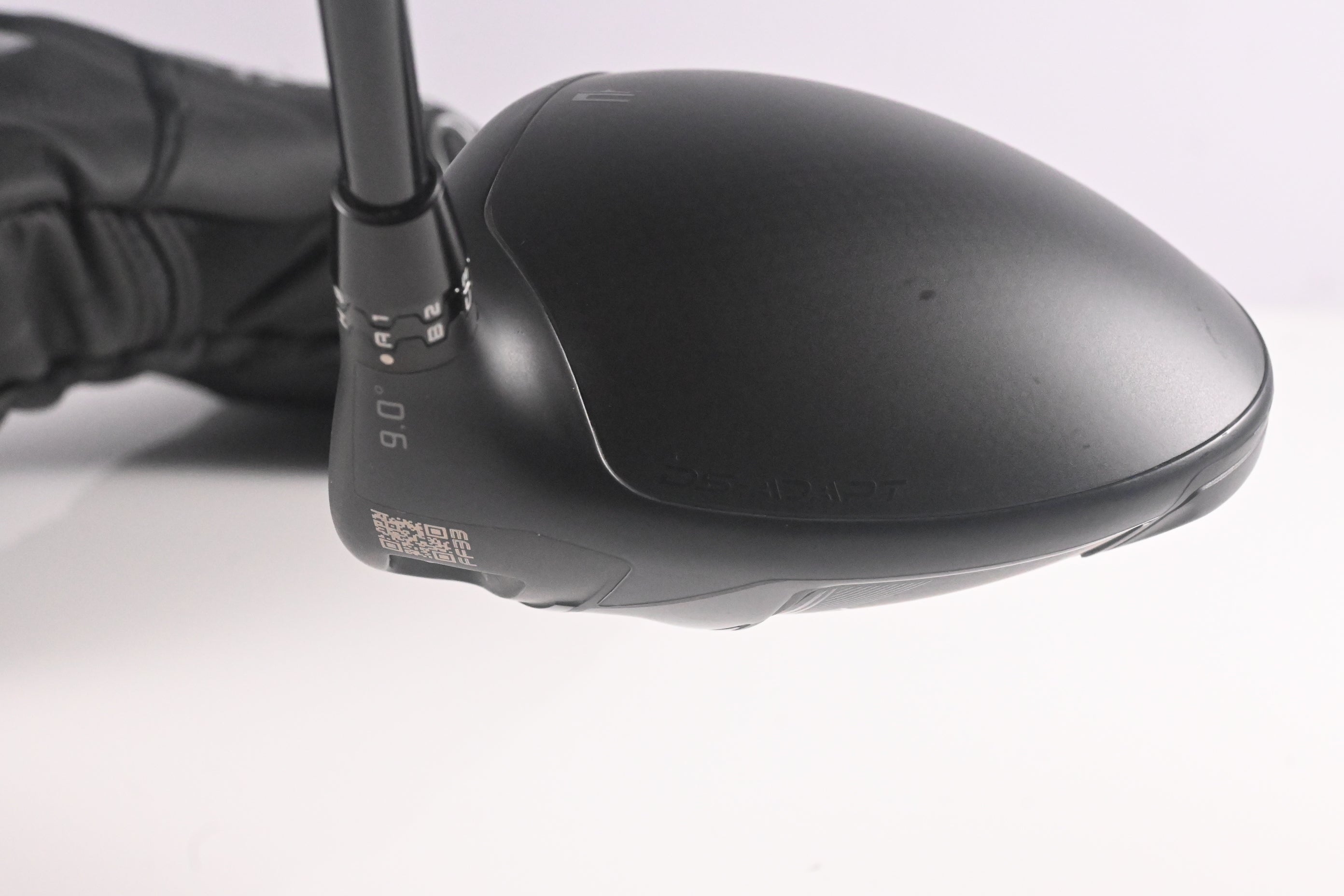 Cobra DS-Adapt LS Driver / 9 Degree / Stiff Flex Denali Black 60 Shaft