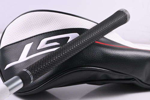 Left Hand Titleist GT2 Driver / 10 Degree /Regular Flex Fujikura Airspeeder 40 Shaft