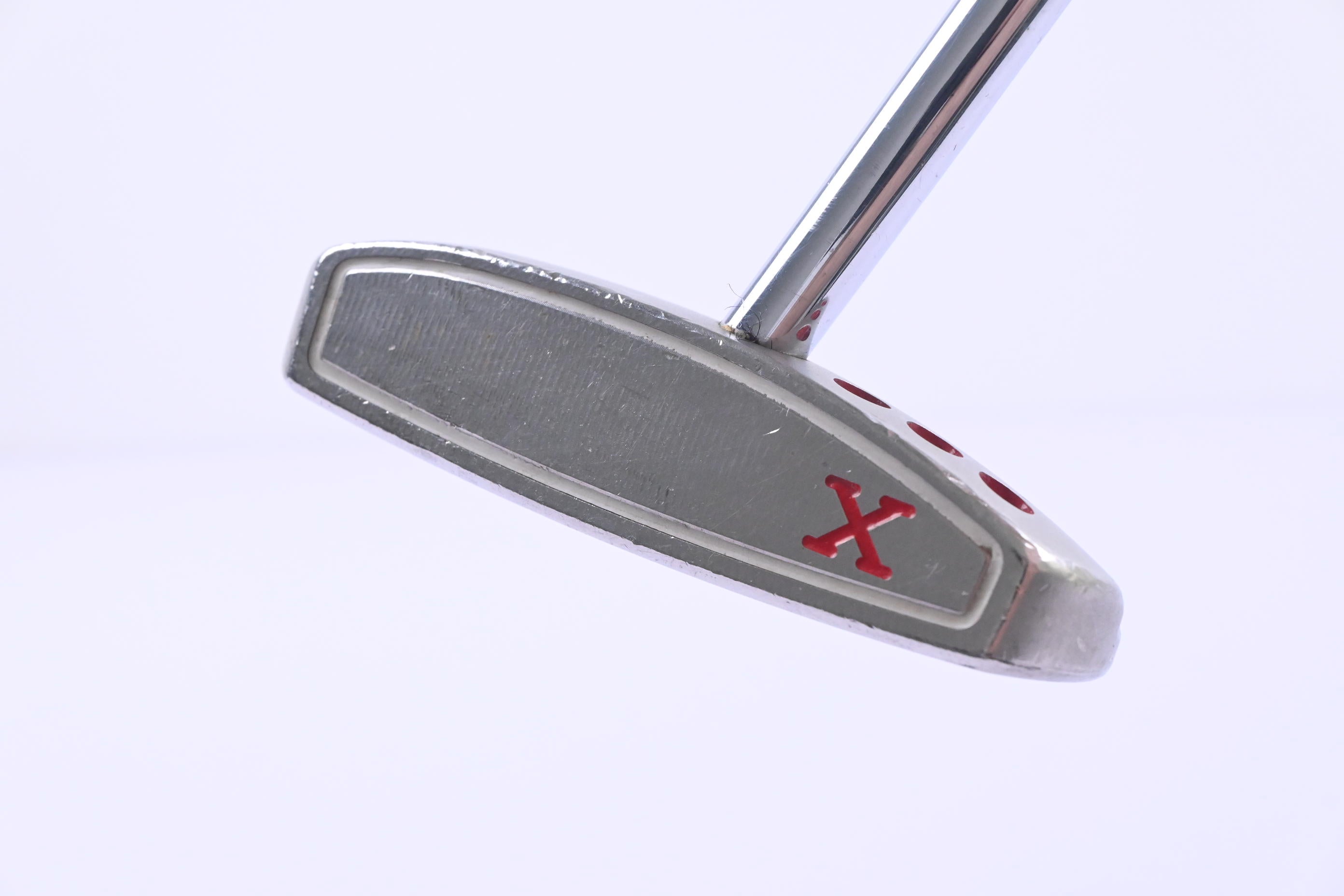 Scotty Cameron Red X Putter / 34 Inch