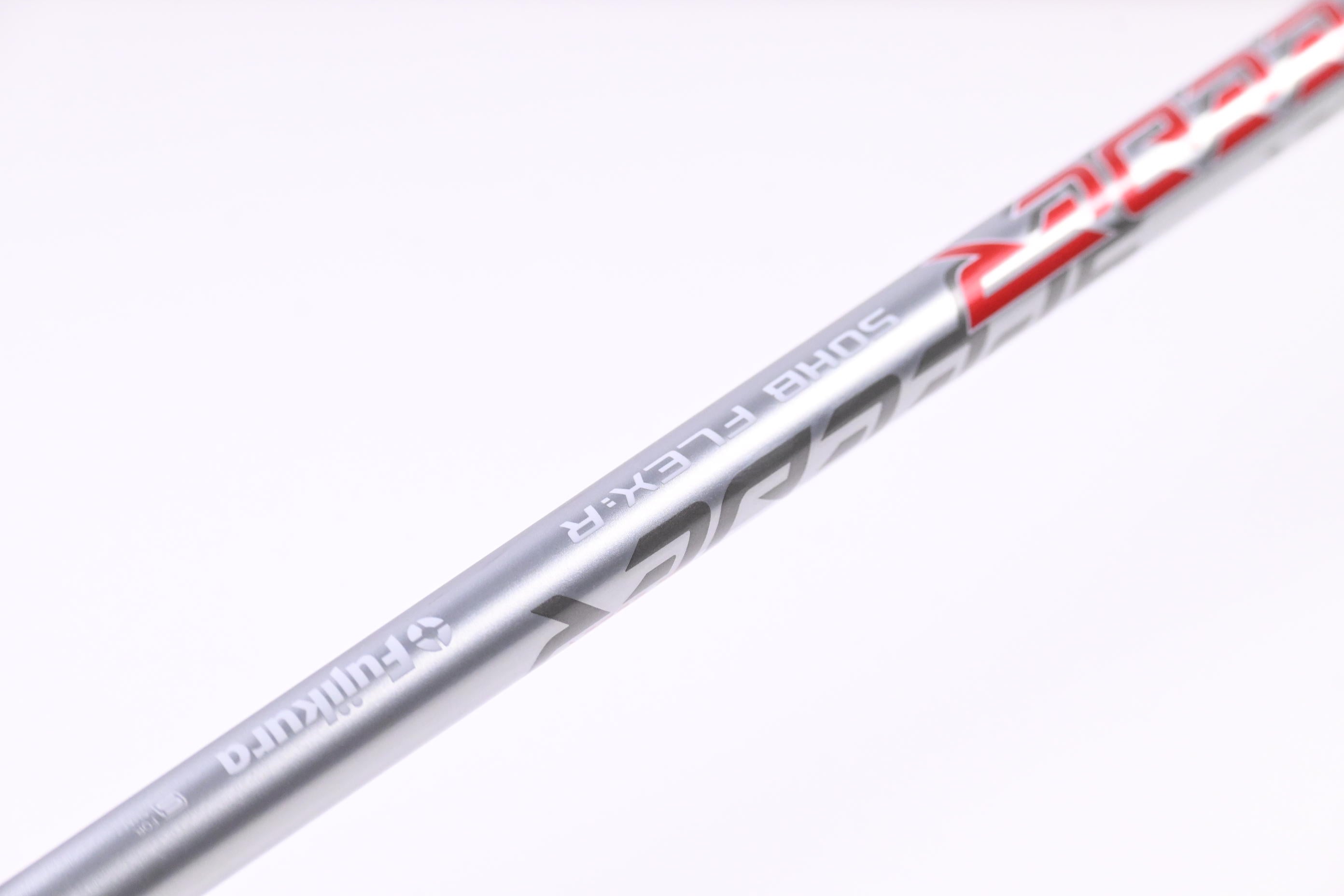 Titleist GT2 #3 Hybrid / 18 Degree / Regular Flex Air Speeder 50 Shaft