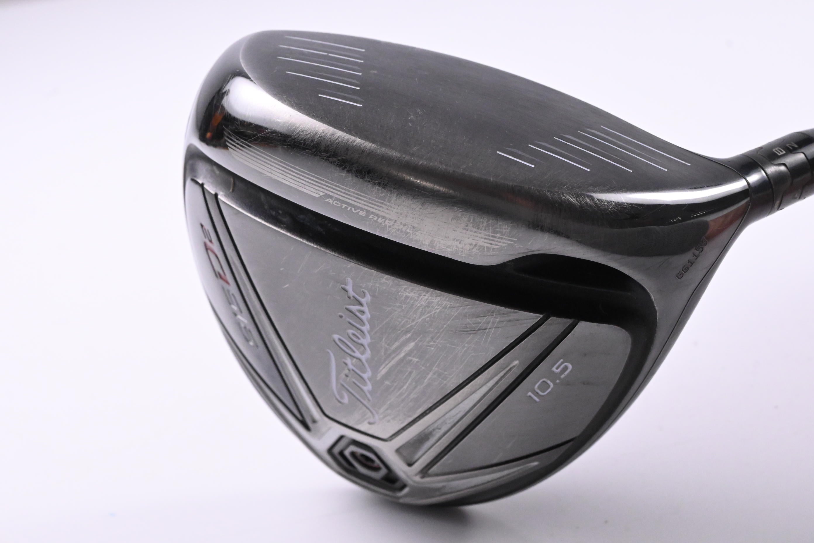 Titleist 915 D2 Driver / 10.5 Degree / X-Flex Fujikura Speeder757 Shaft