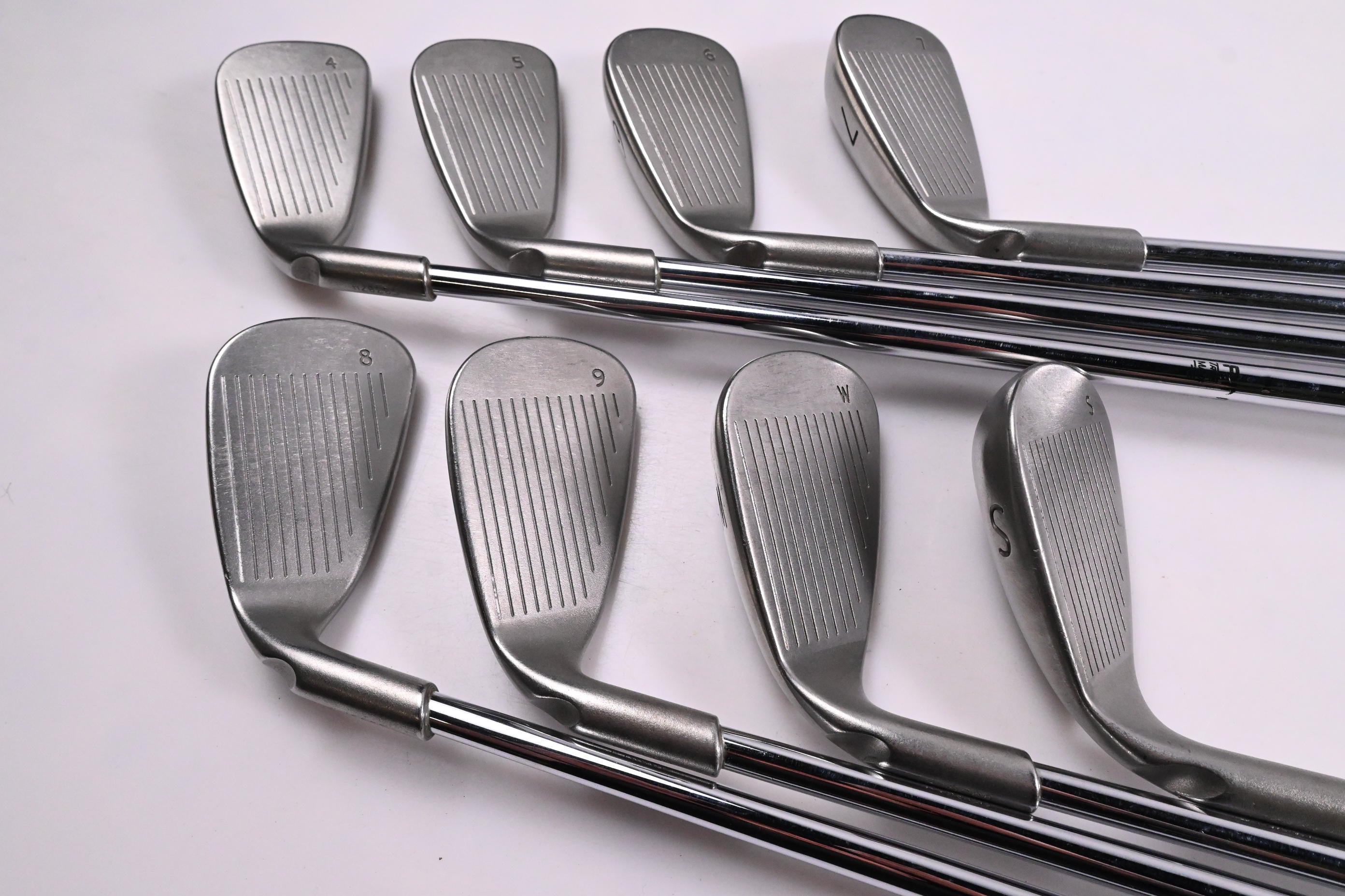 Ping G5 Irons / 4-PW+SW / Black Dot / Regular Flex Ping Shafts
