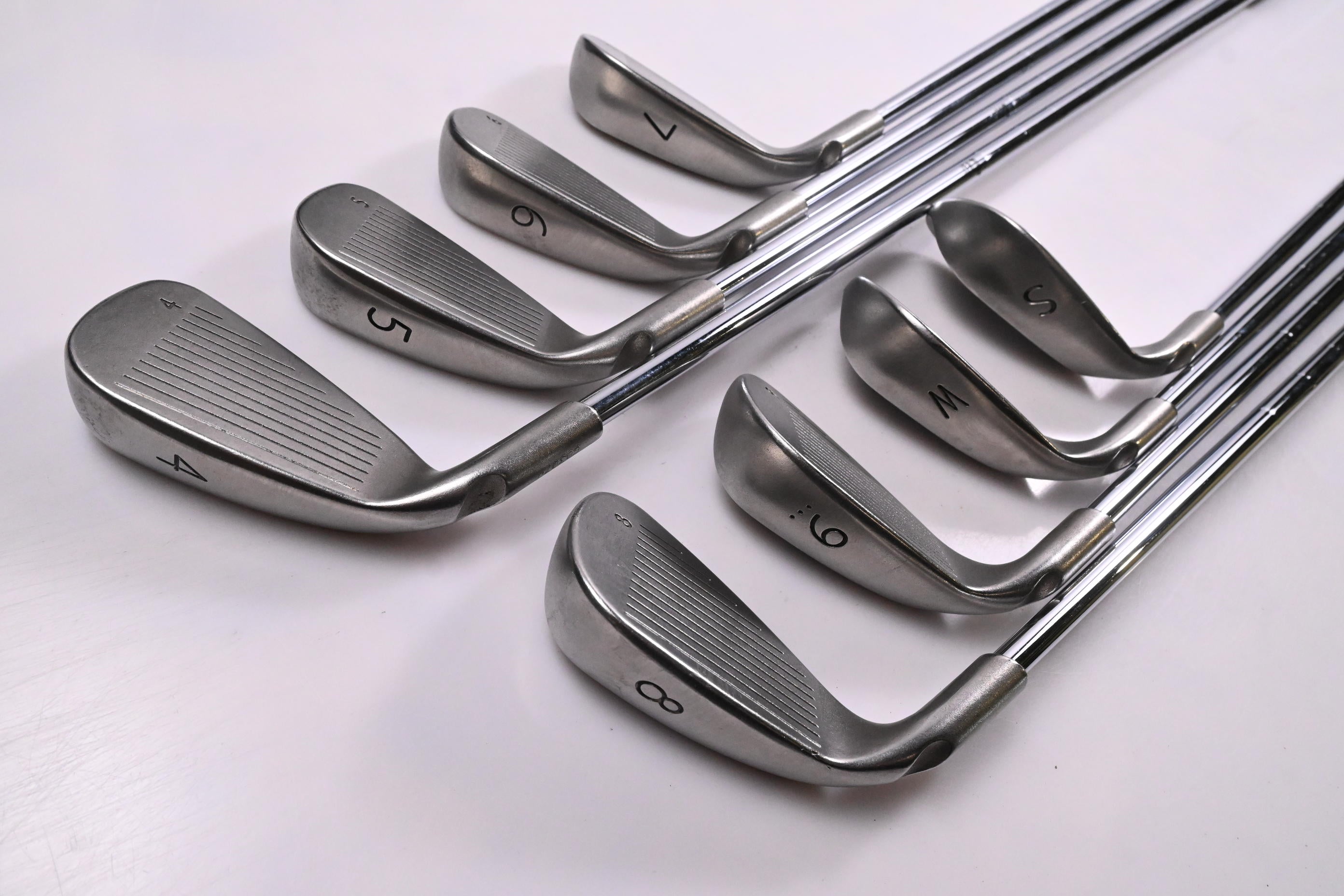 Ping G5 Irons / 4-PW+SW / Black Dot / Regular Flex Ping Shafts