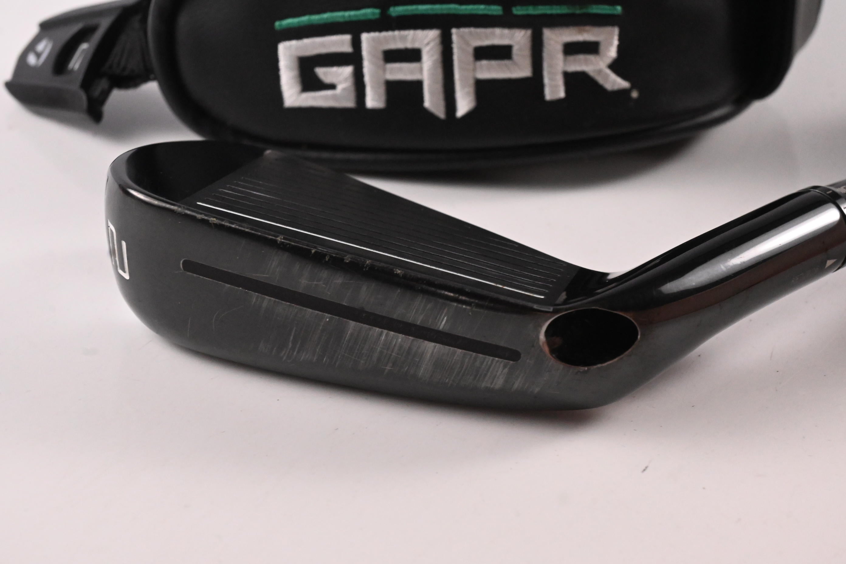 Taylormade GAPR Lo #2 Hybrid / 17 Degree / Stiff Flex KBS 80 Shaft