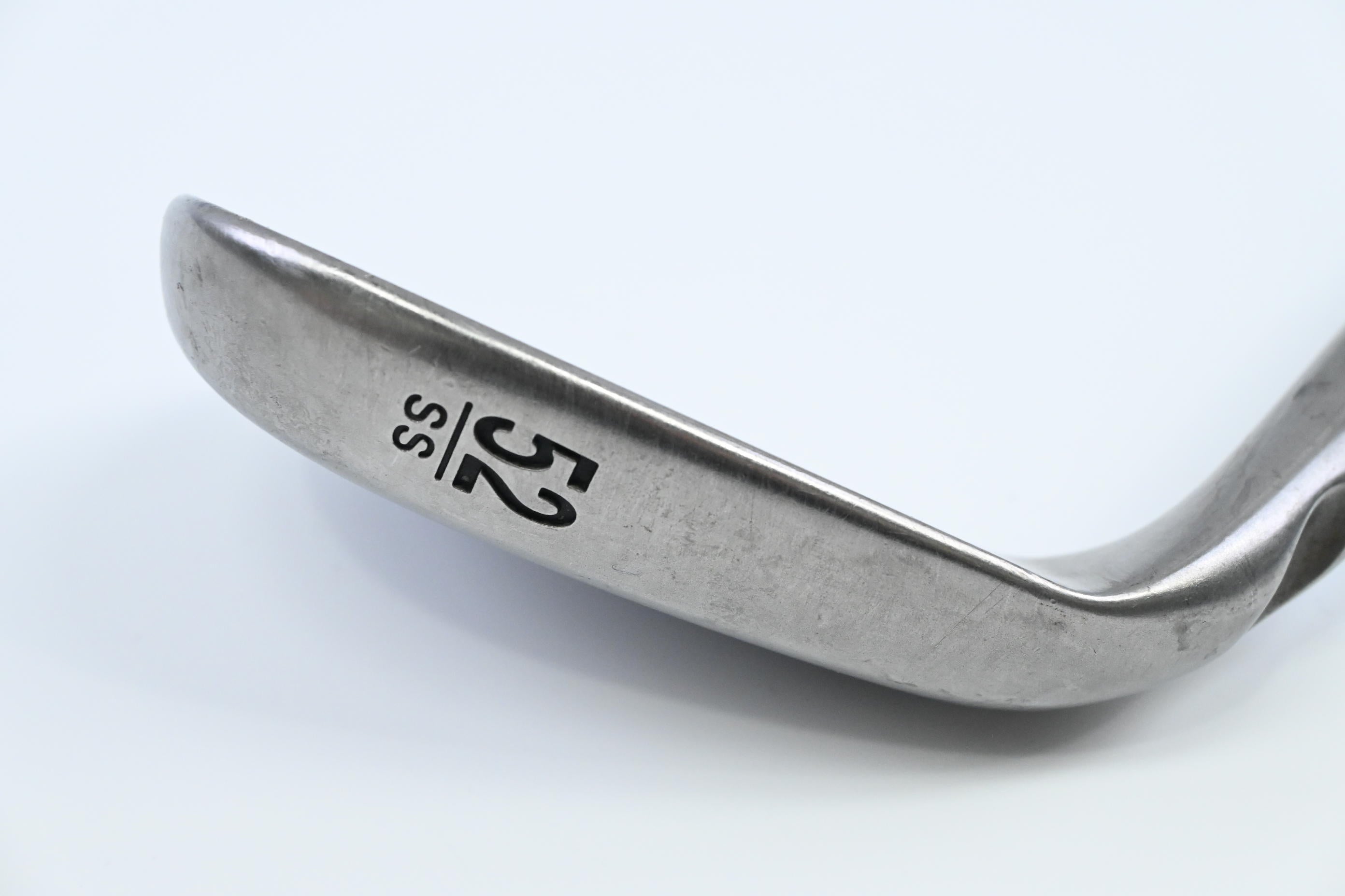 Ping Tour Gorge Gap Wedge / 52 Degree / Black Dot / Stiff Flex Ping CFS Shaft