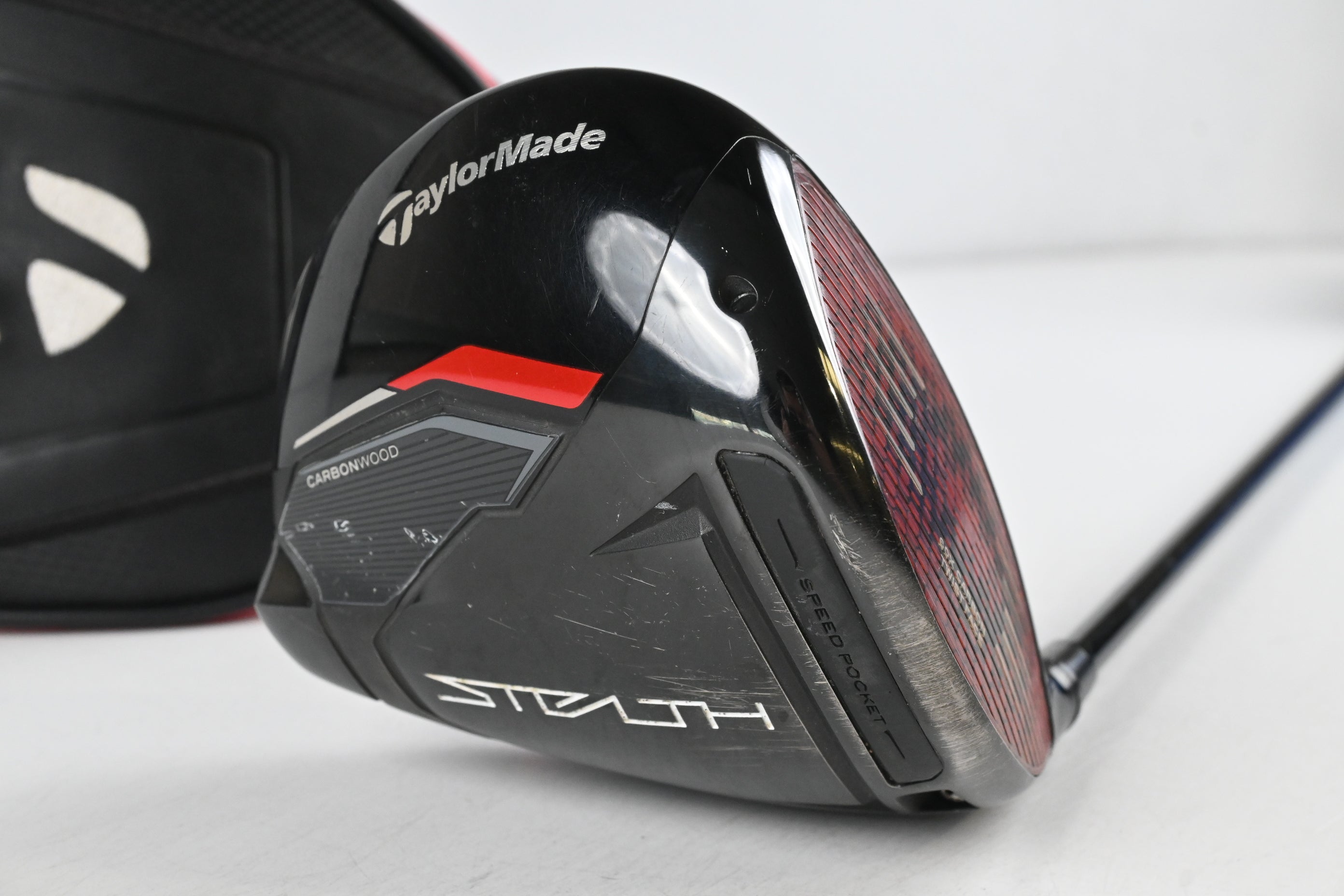 Taylormade Stealth HD Driver / 10.5 Degree / Regular Flex Ventus Red 5 Shaft