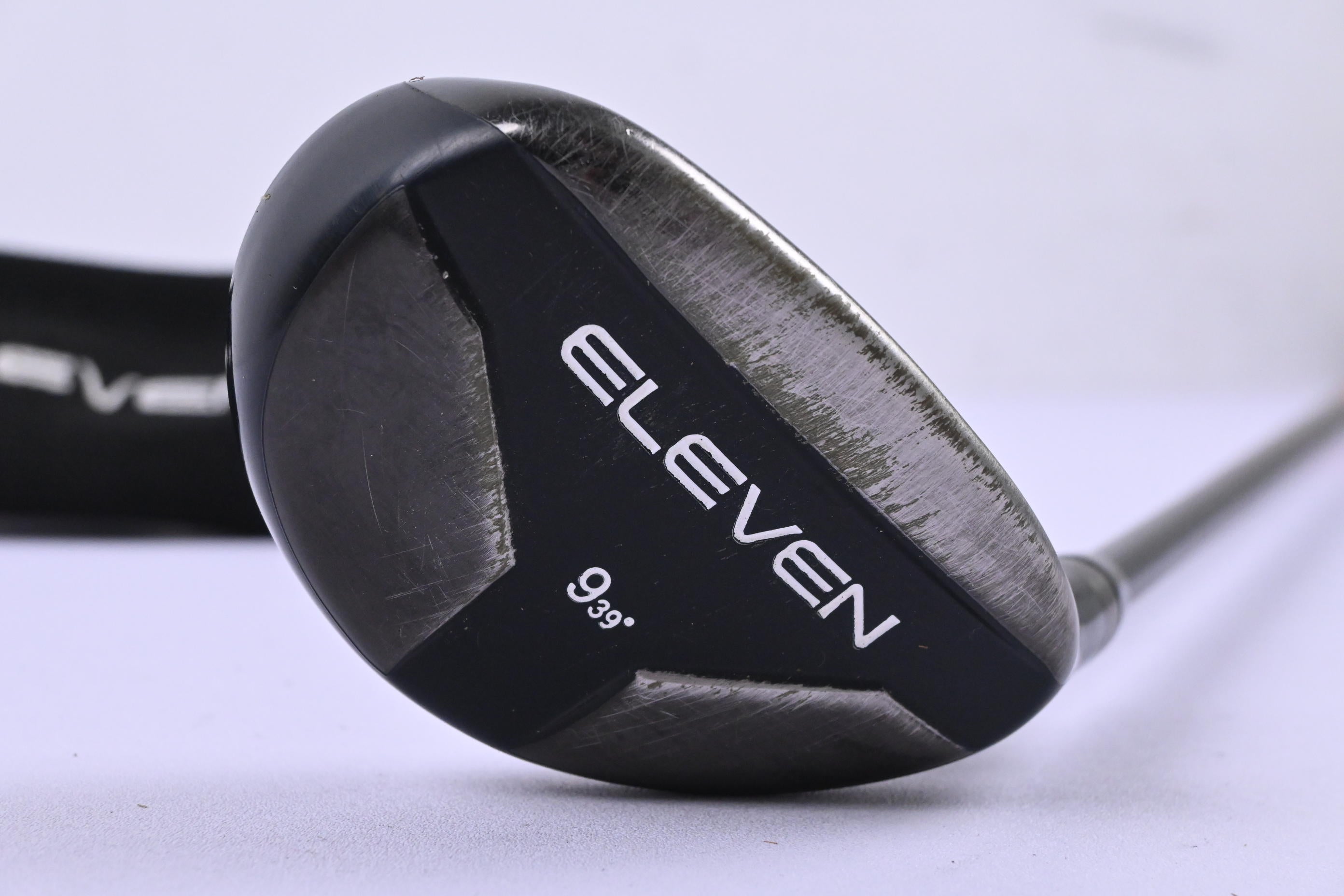 Eleven #9 Hybrid / 39 Degree / Regular Flex KBS TGI 70 Shaft