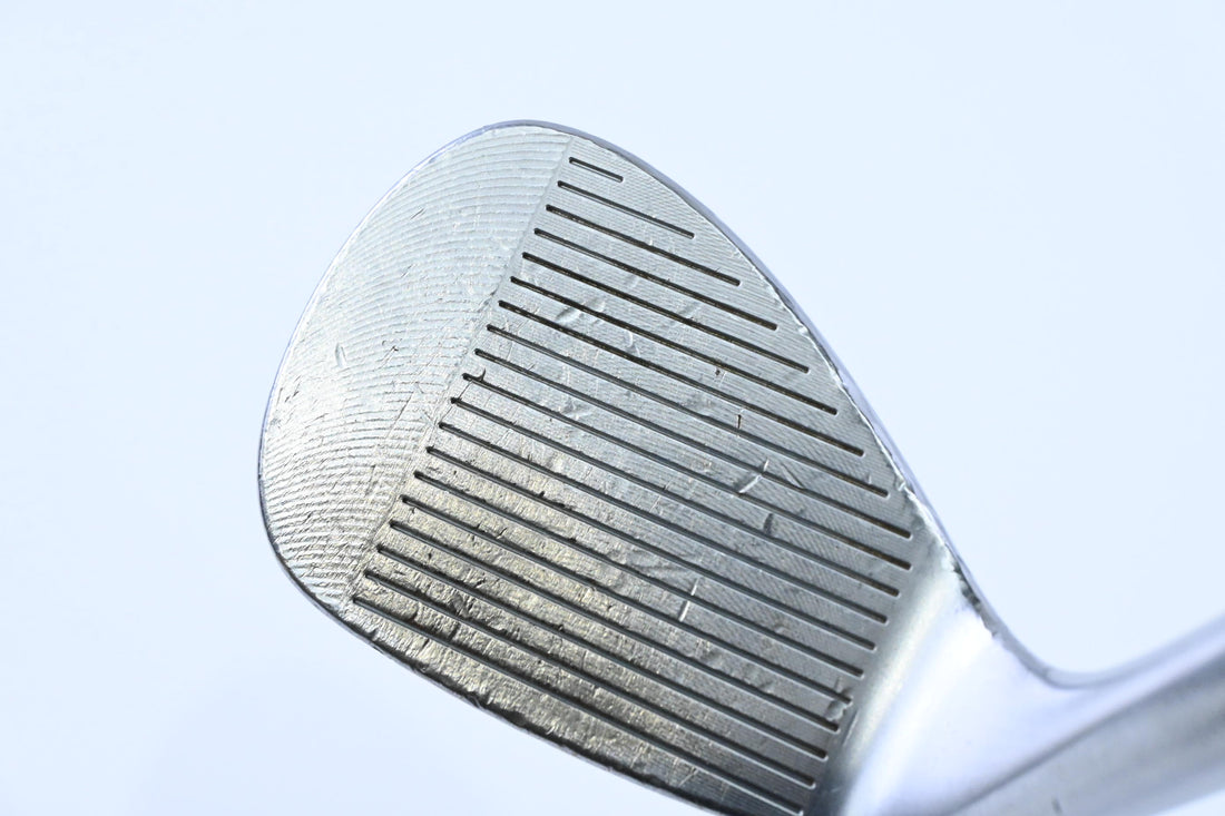Cleveland RTX ZipCore Sand Wedge / 56 Degree / Wedge Flex Dynamic Gold Spinner