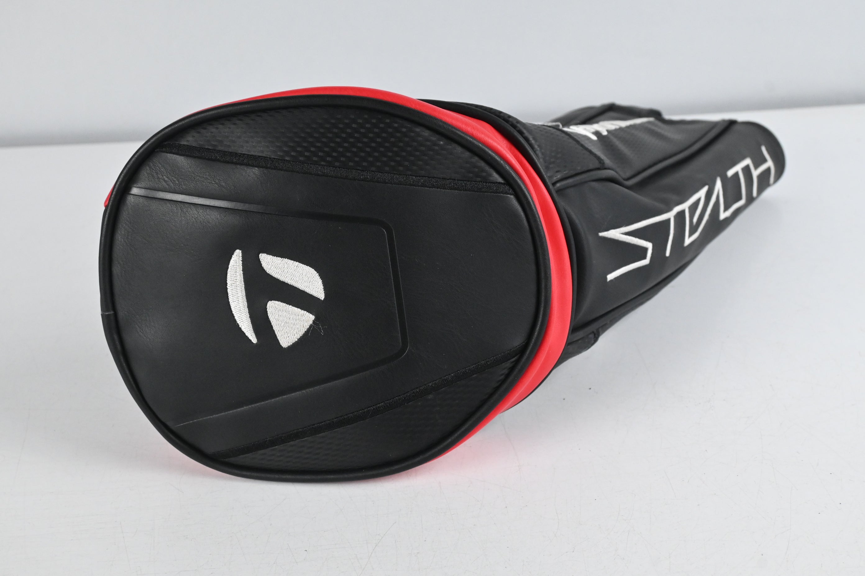 Taylormade Stealth HD Driver / 10.5 Degree / Regular Flex Evenflow Riptide 50