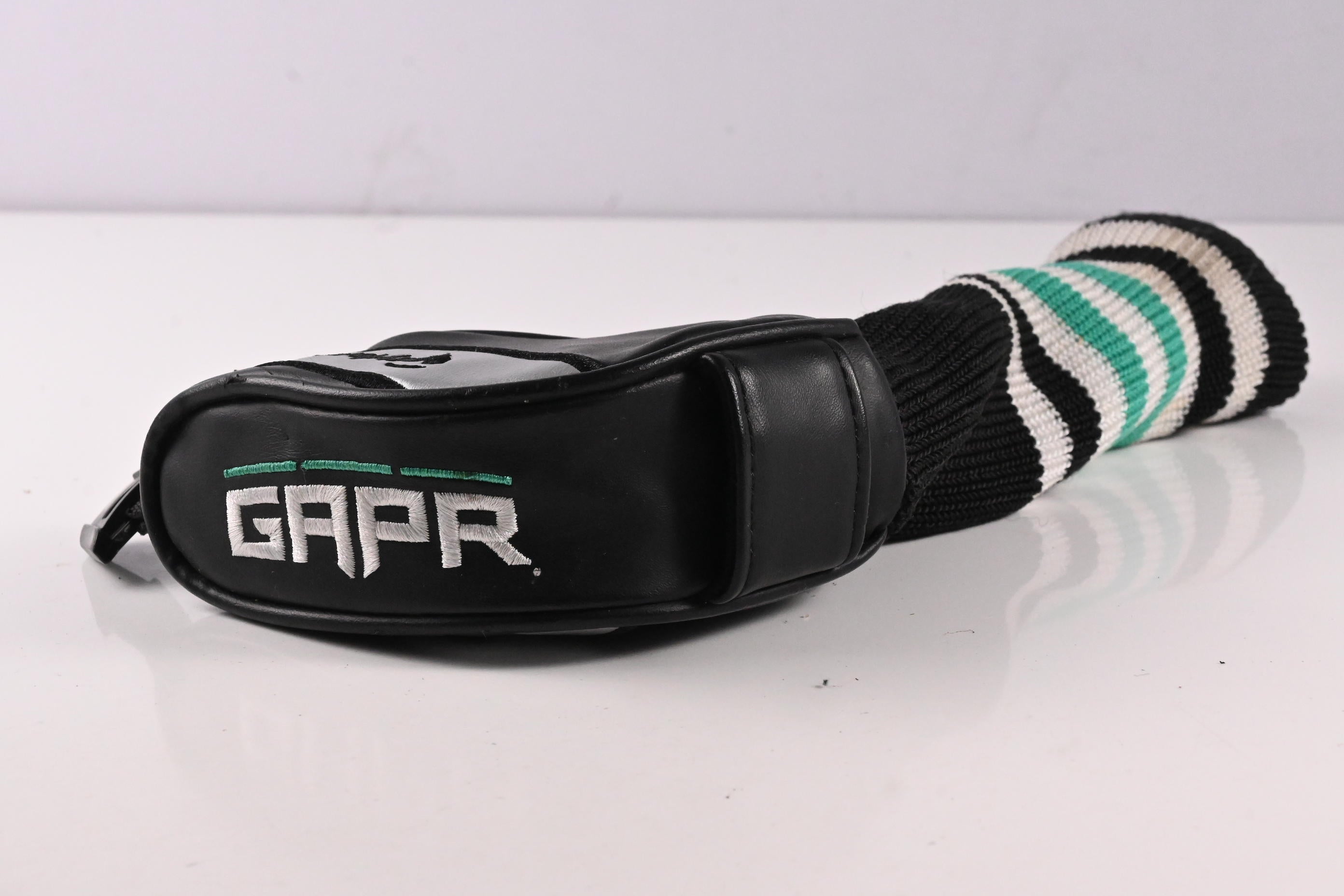 Taylormade GAPR Lo #2 Hybrid / 17 Degree / Stiff Flex KBS 80 Shaft