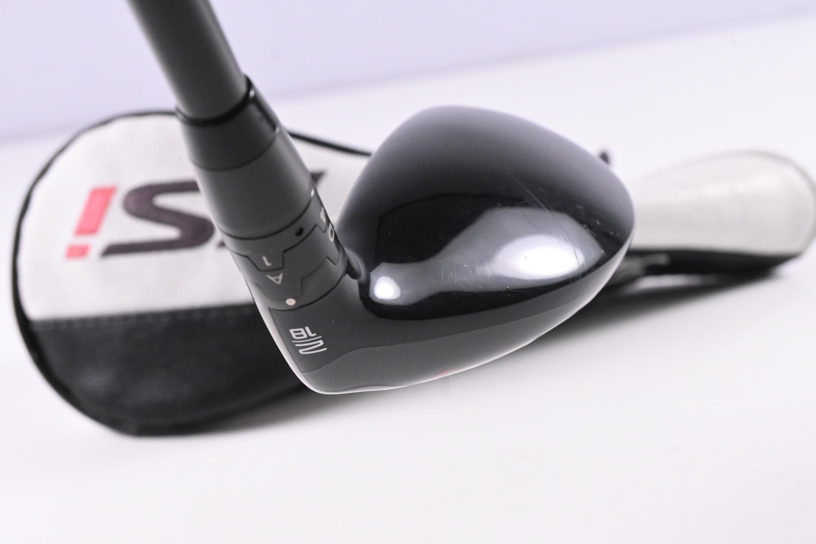 Titleist TSi3 #2 Hybrid / 18 Degree / Stiff Flex Tensei AV Blue 65 Shaft