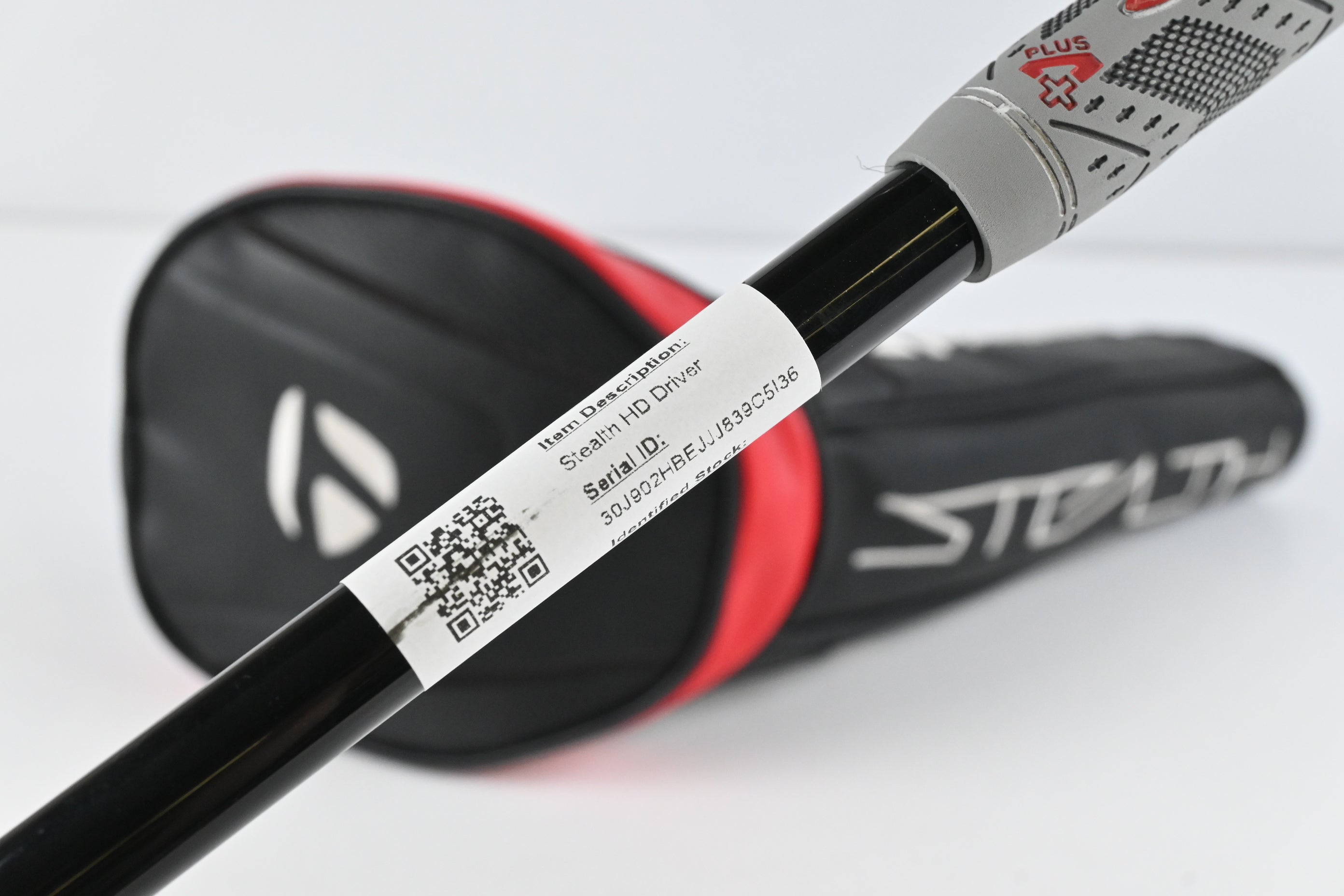 Taylormade Stealth HD Driver / 10.5 Degree / Regular Flex Ventus Red 5 Shaft